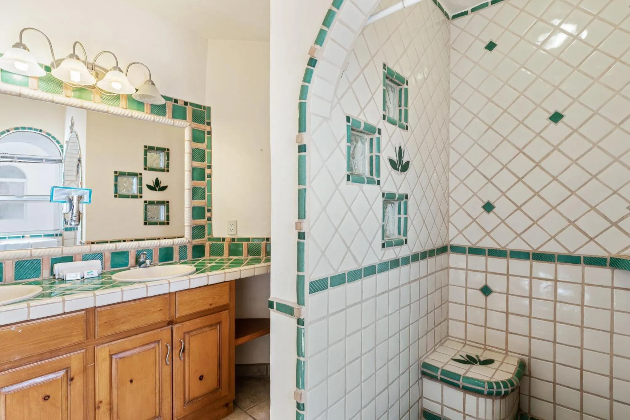 Shower in Villa Relax 3 by Kivoya