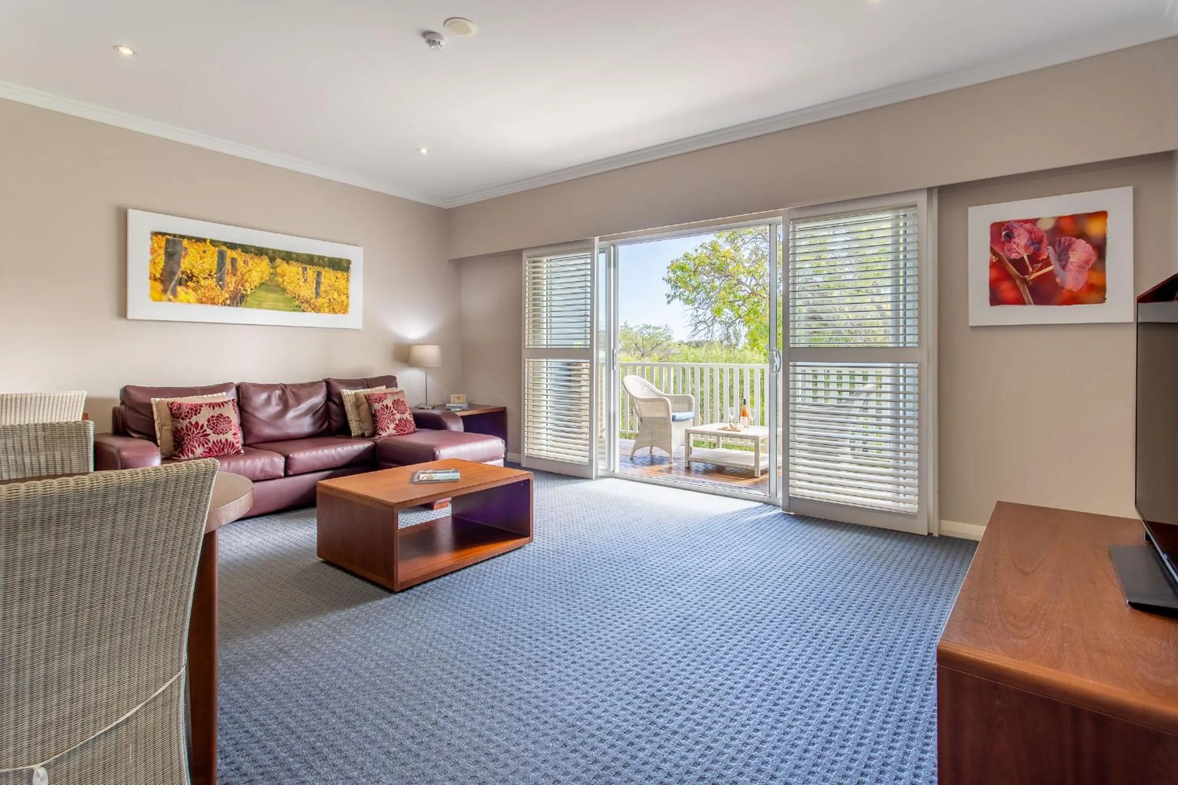 Living room in Seashells Yallingup