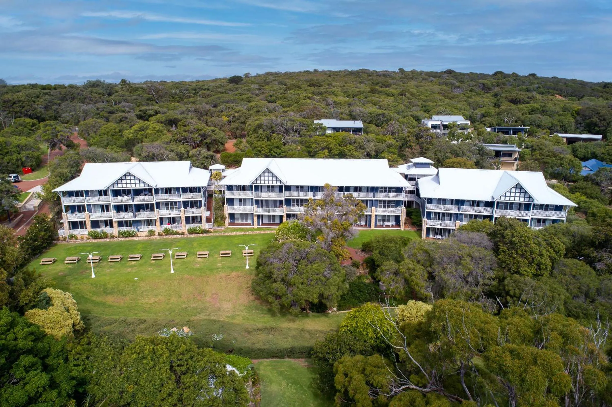 Property building in Seashells Yallingup