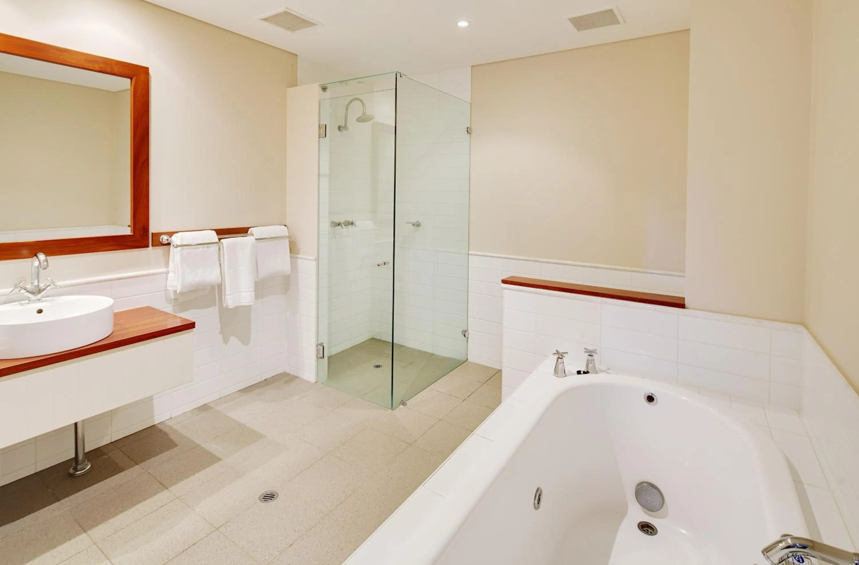 Toilet in Seashells Yallingup