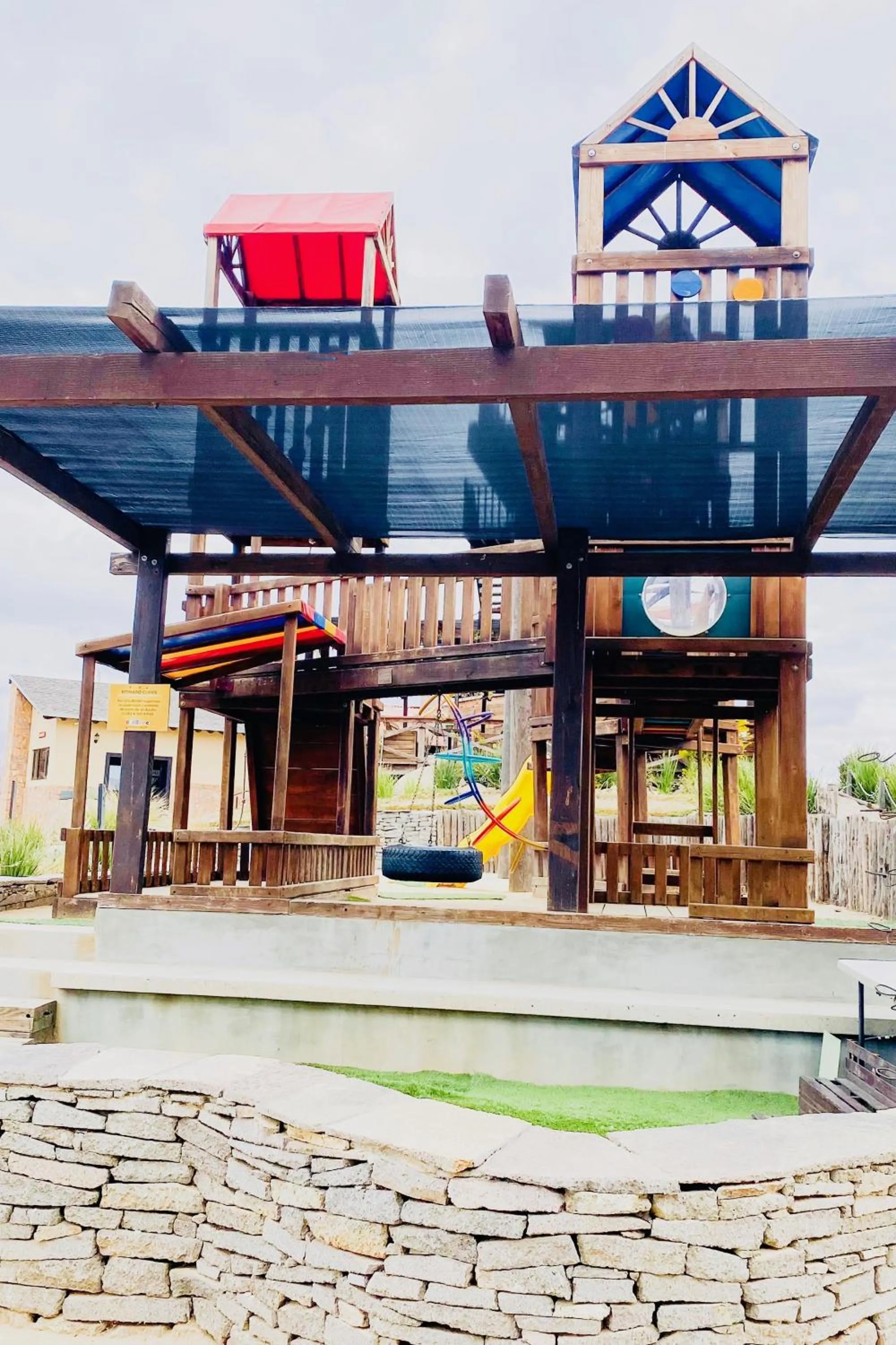 children in Finca el Mirador