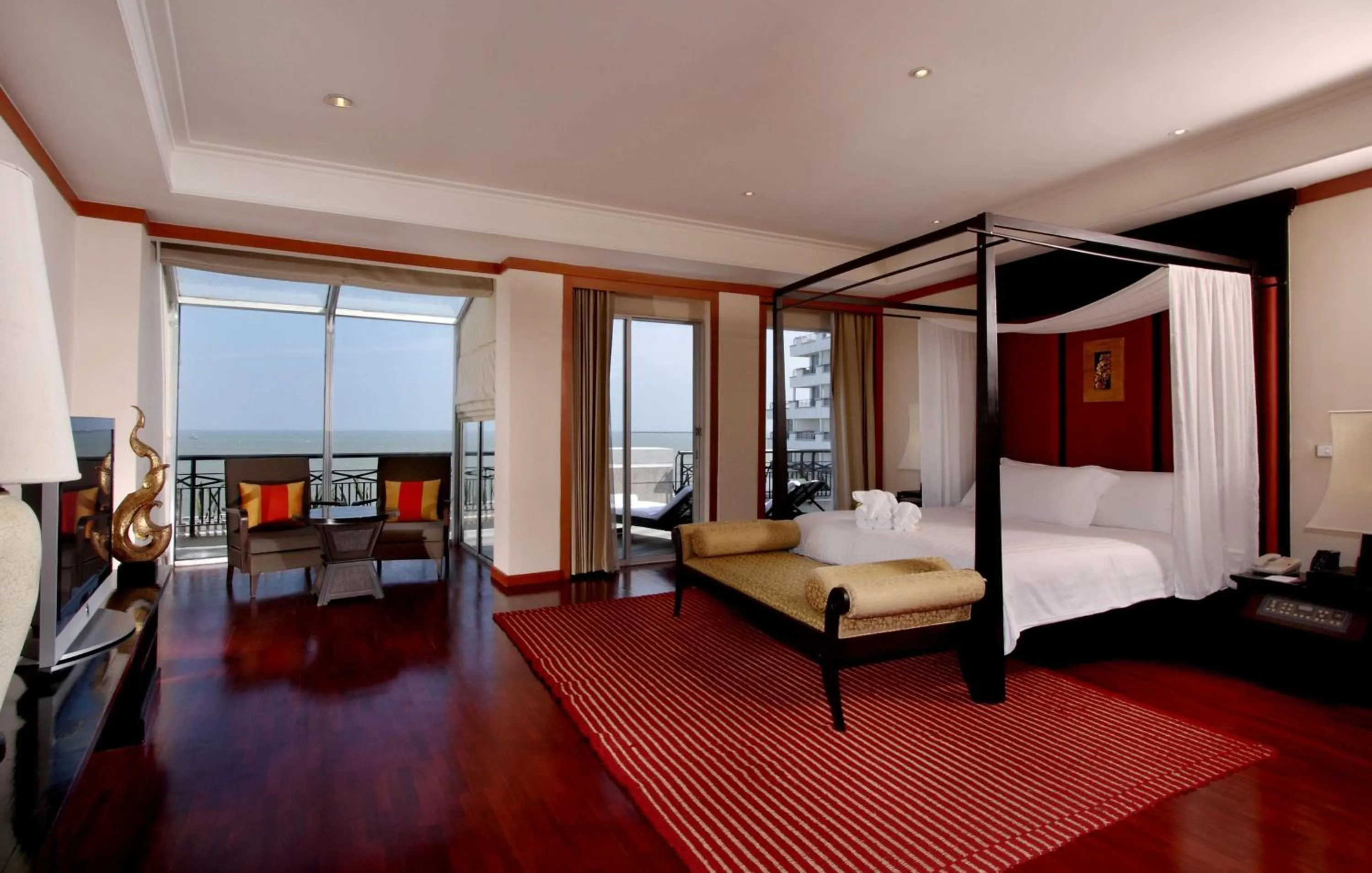 Bed in Hilton Hua Hin Resort & Spa