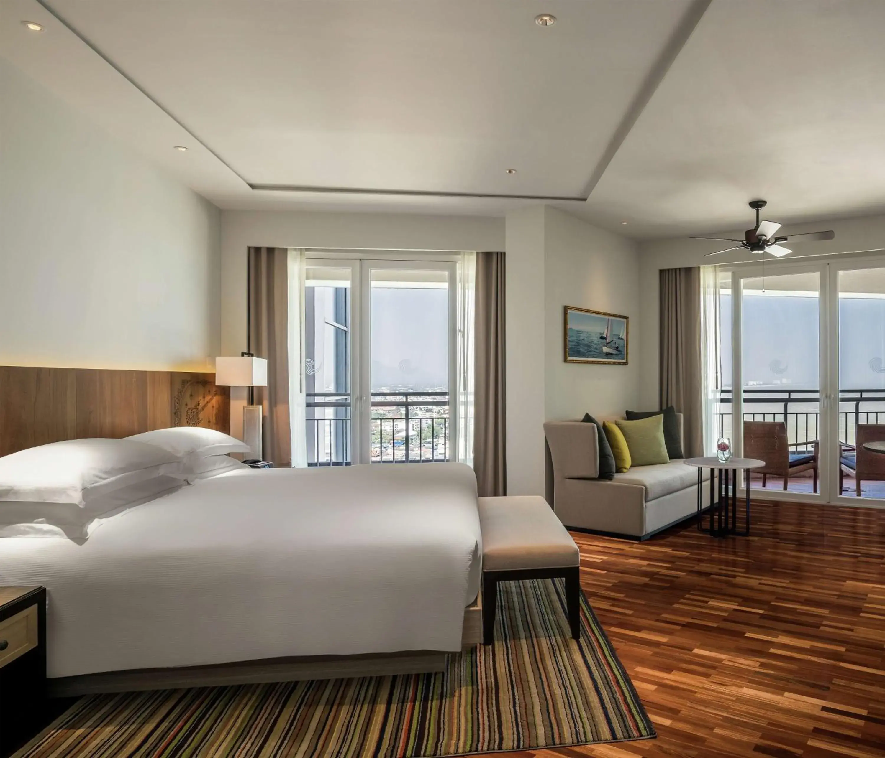 Executive King Junior Suite and Club Lounge Access in Hilton Hua Hin Resort & Spa Executive King Junior Suite and Club Lounge Access in Hilton Hua Hin Resort & Spa