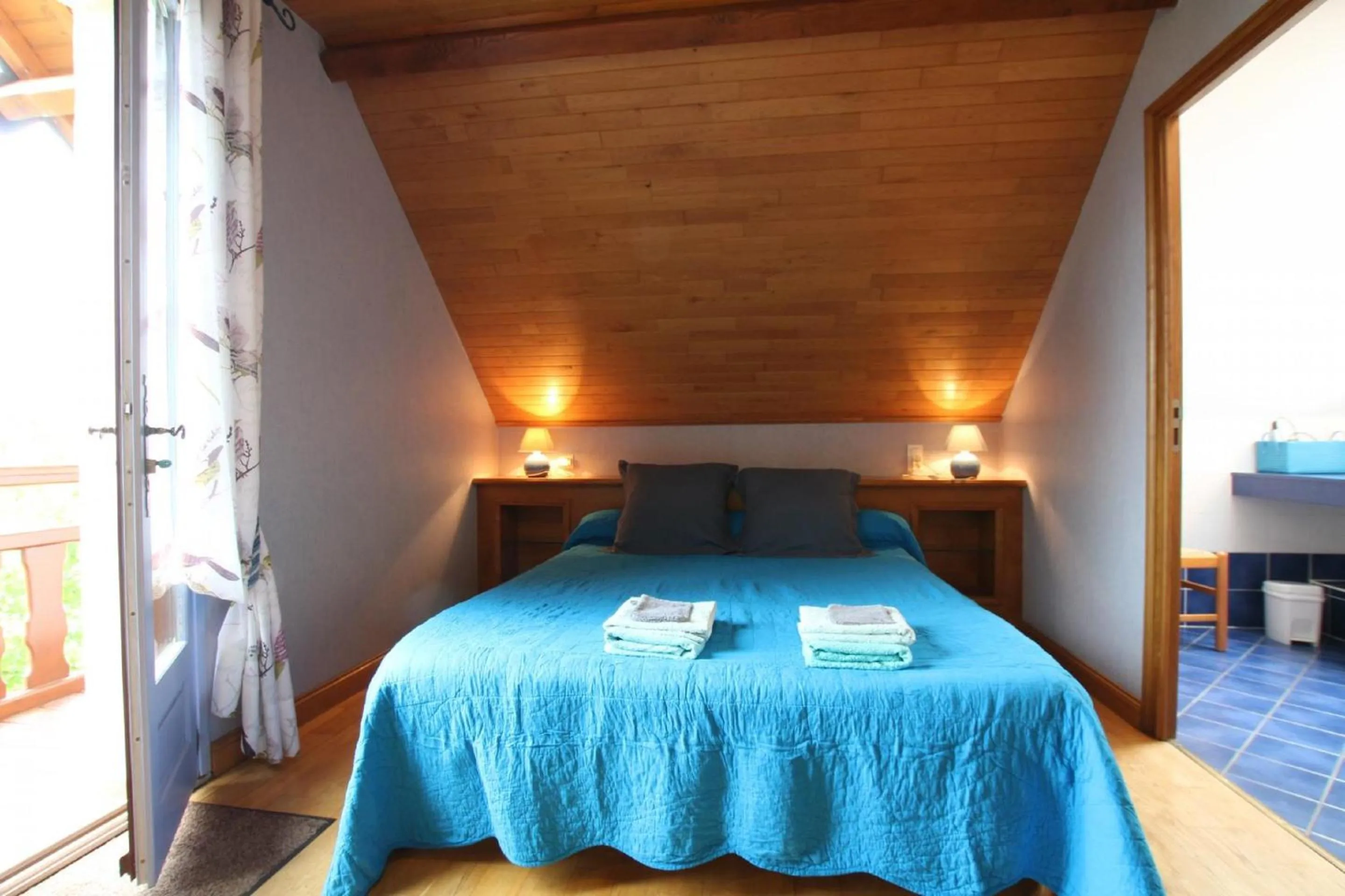 Bedroom, Bed in L'espiatet