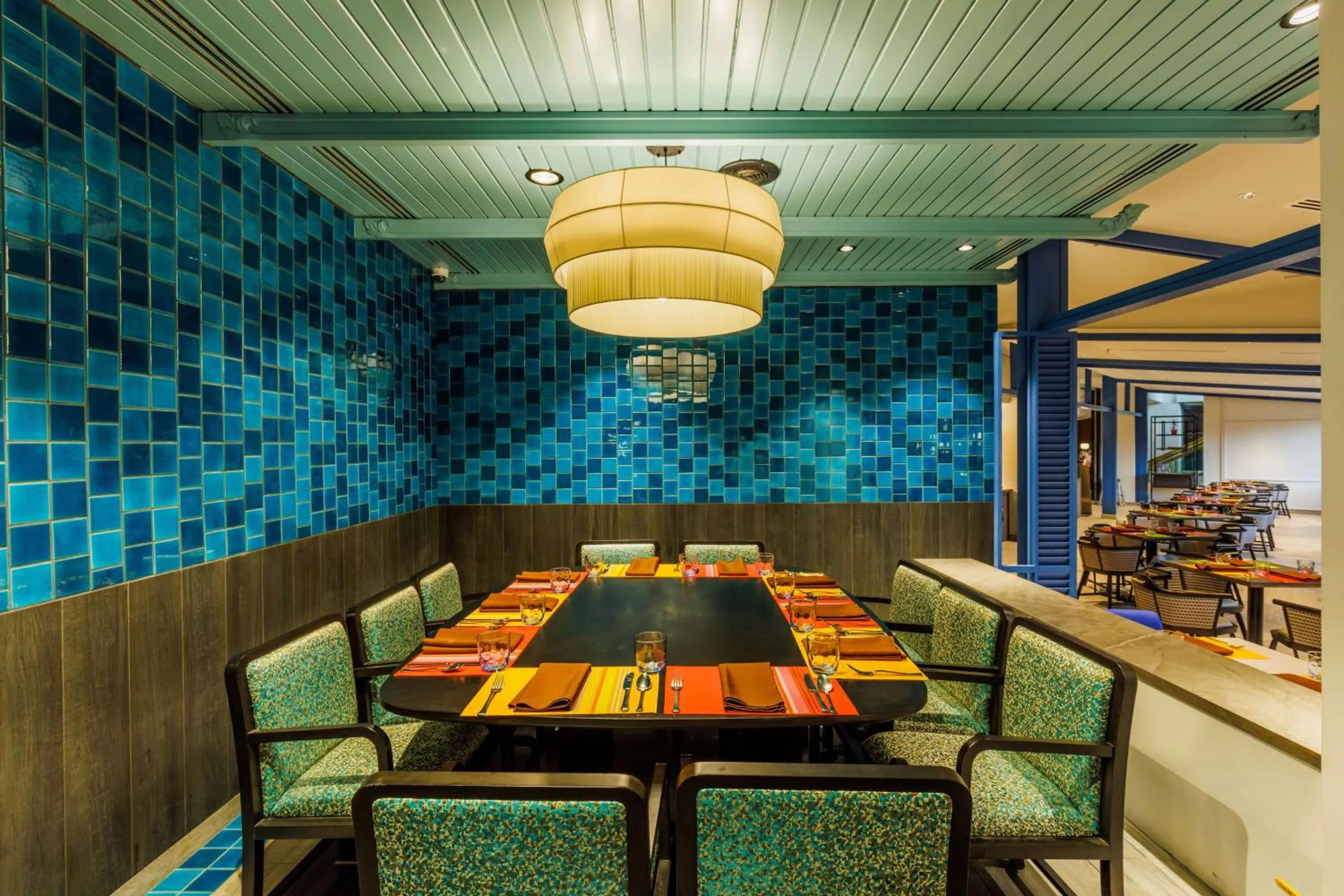 Restaurant/places to eat in Hilton Kuching Hotel