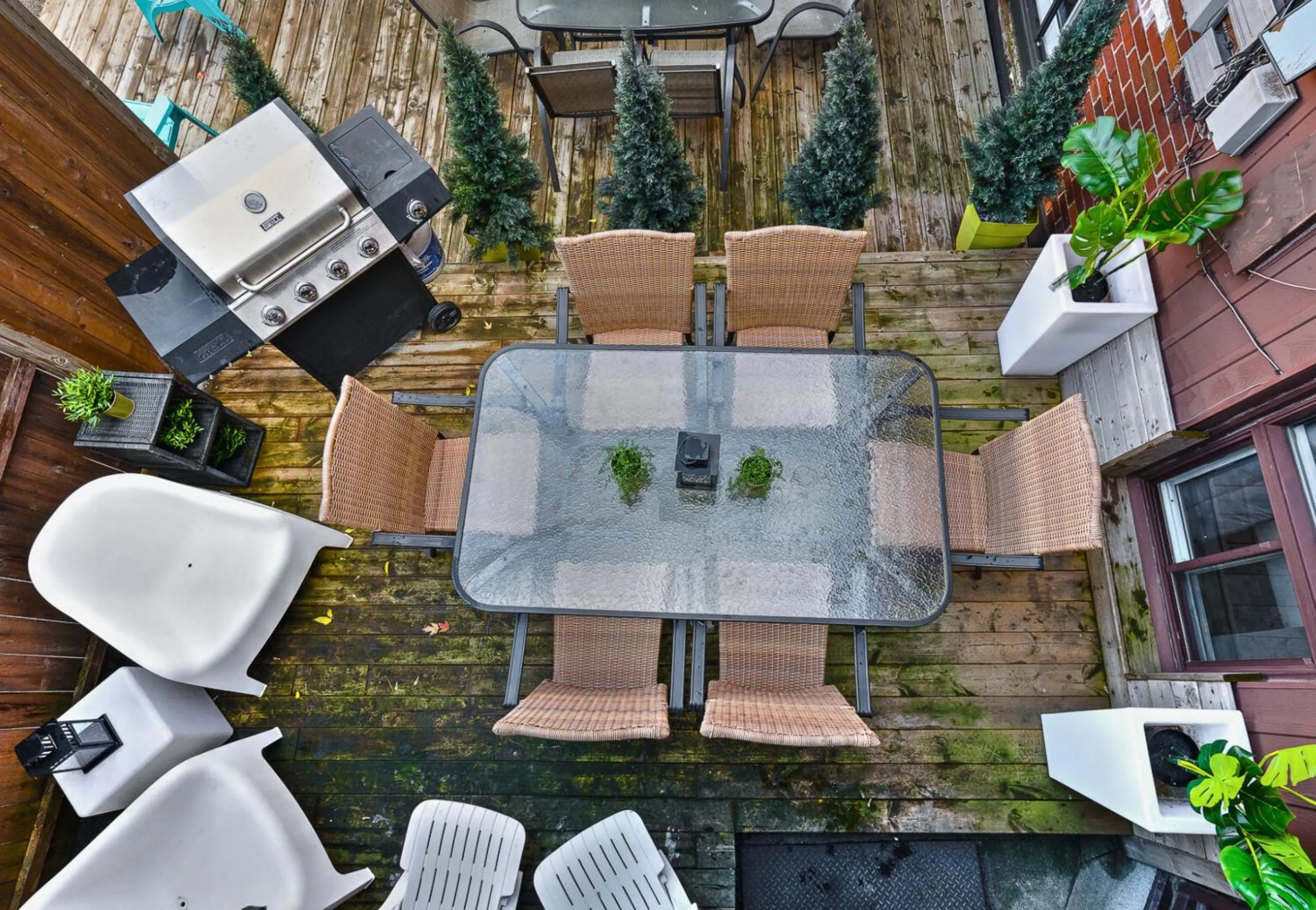 Patio in LiV MTL Avenue