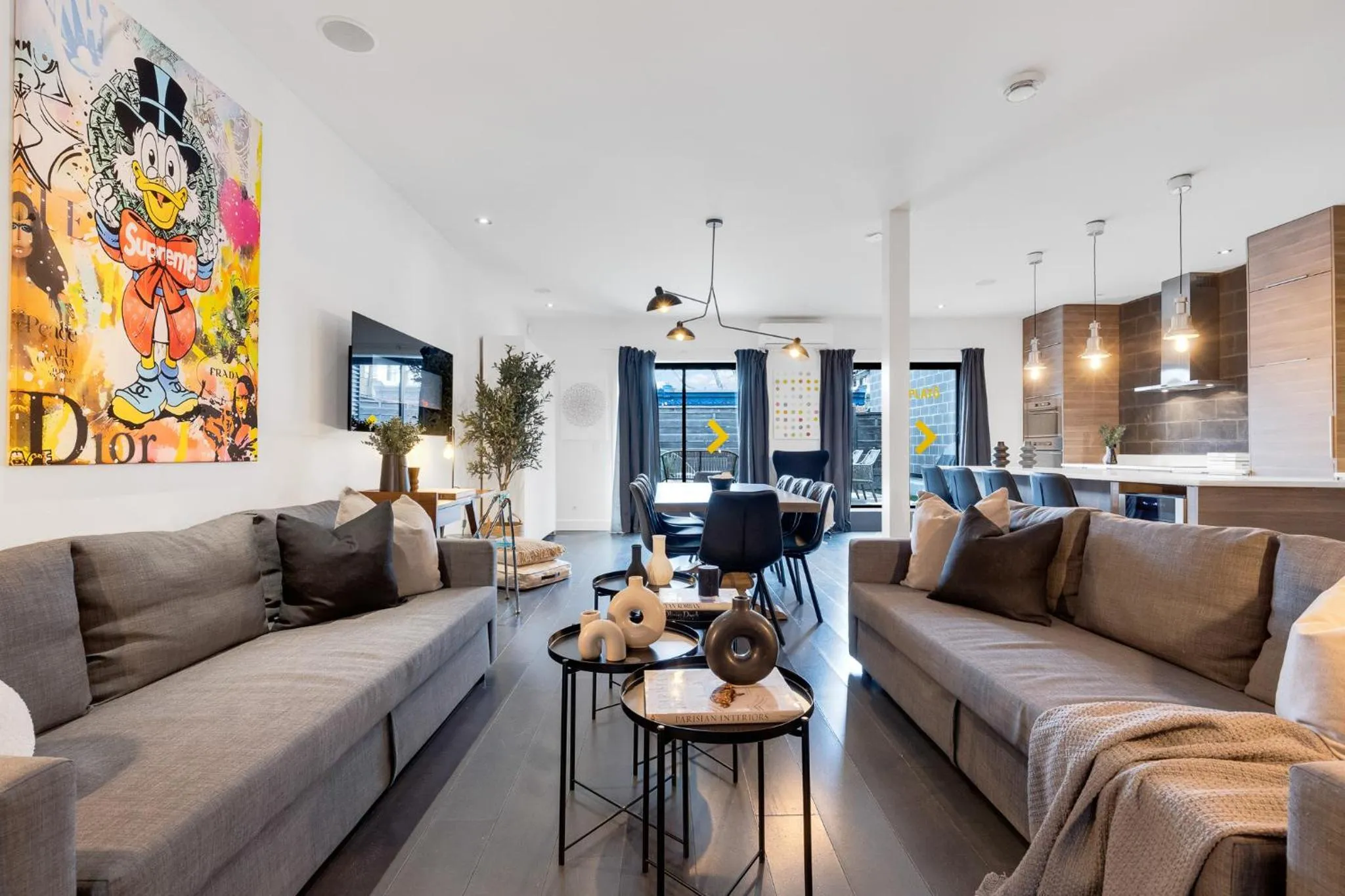 Living room in LiV MTL Plato