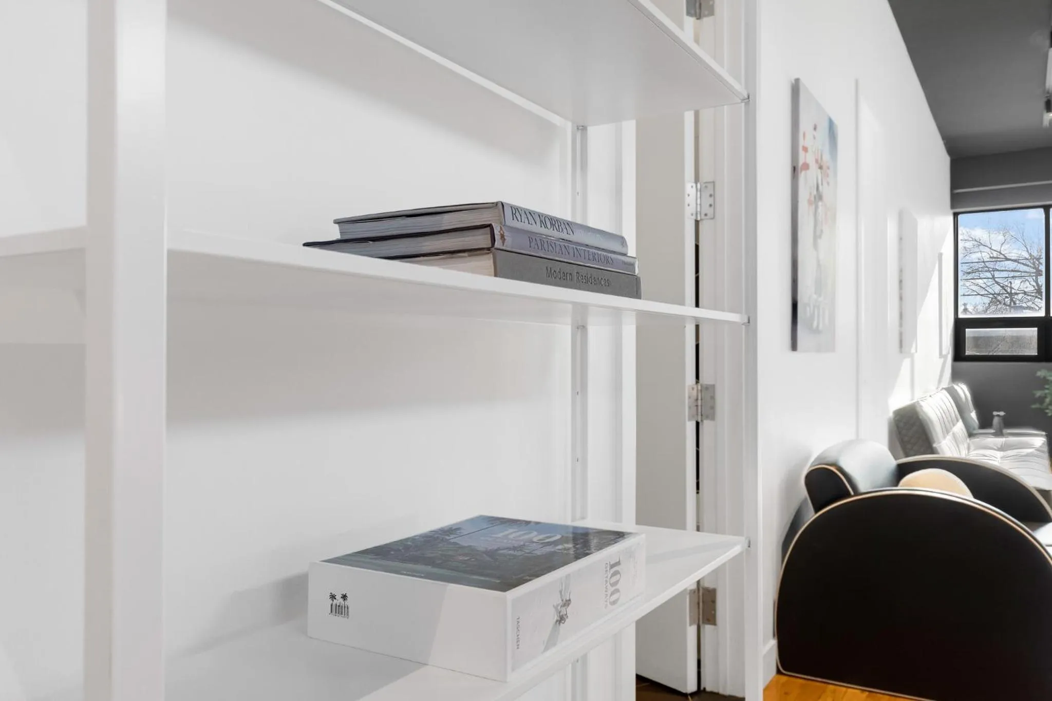 Library in LiV MTL Plaza