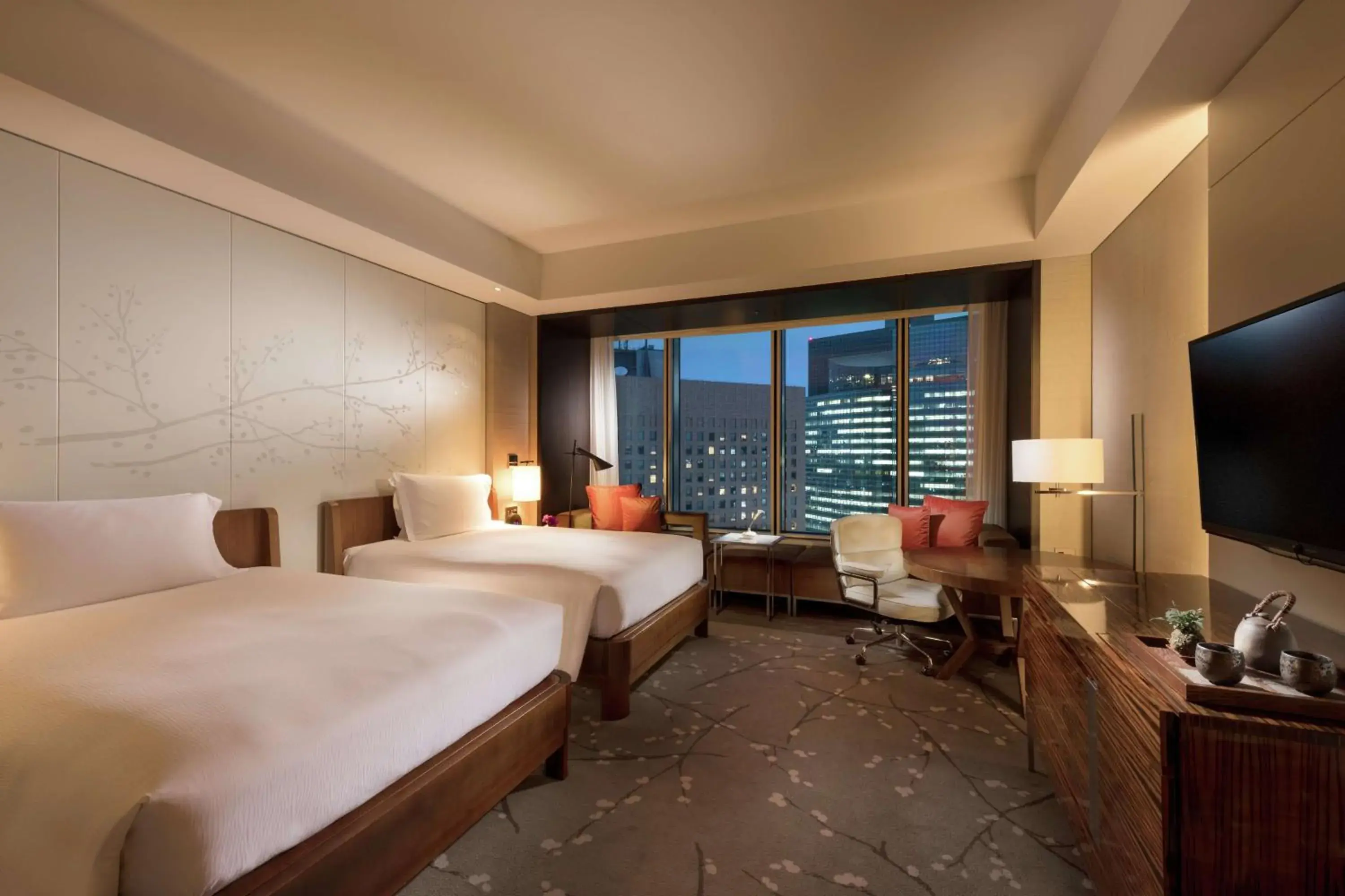 Twin Room with City View in Conrad Tokyo Twin Room with City View in Conrad Tokyo