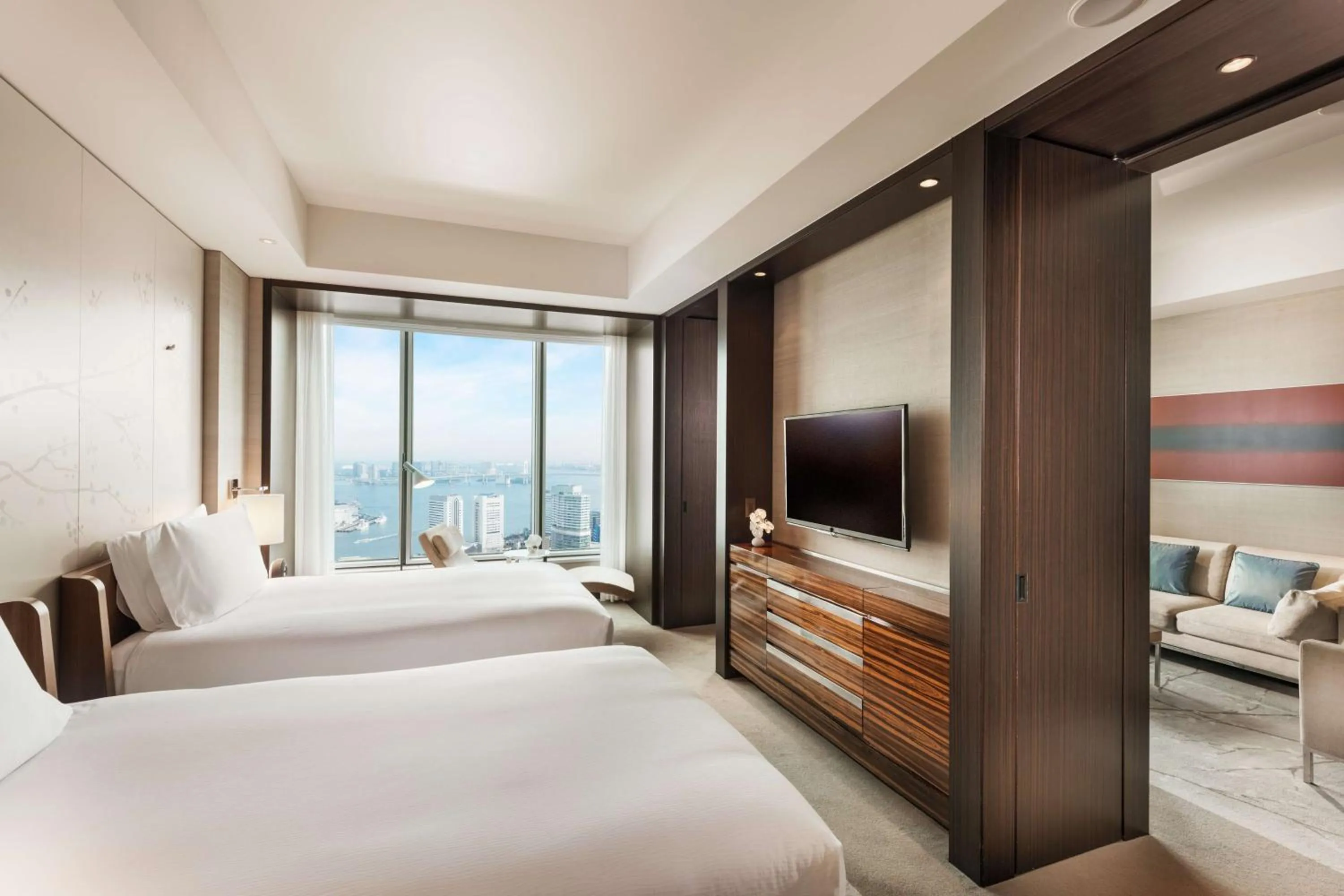 Bedroom, Bed in Conrad Tokyo