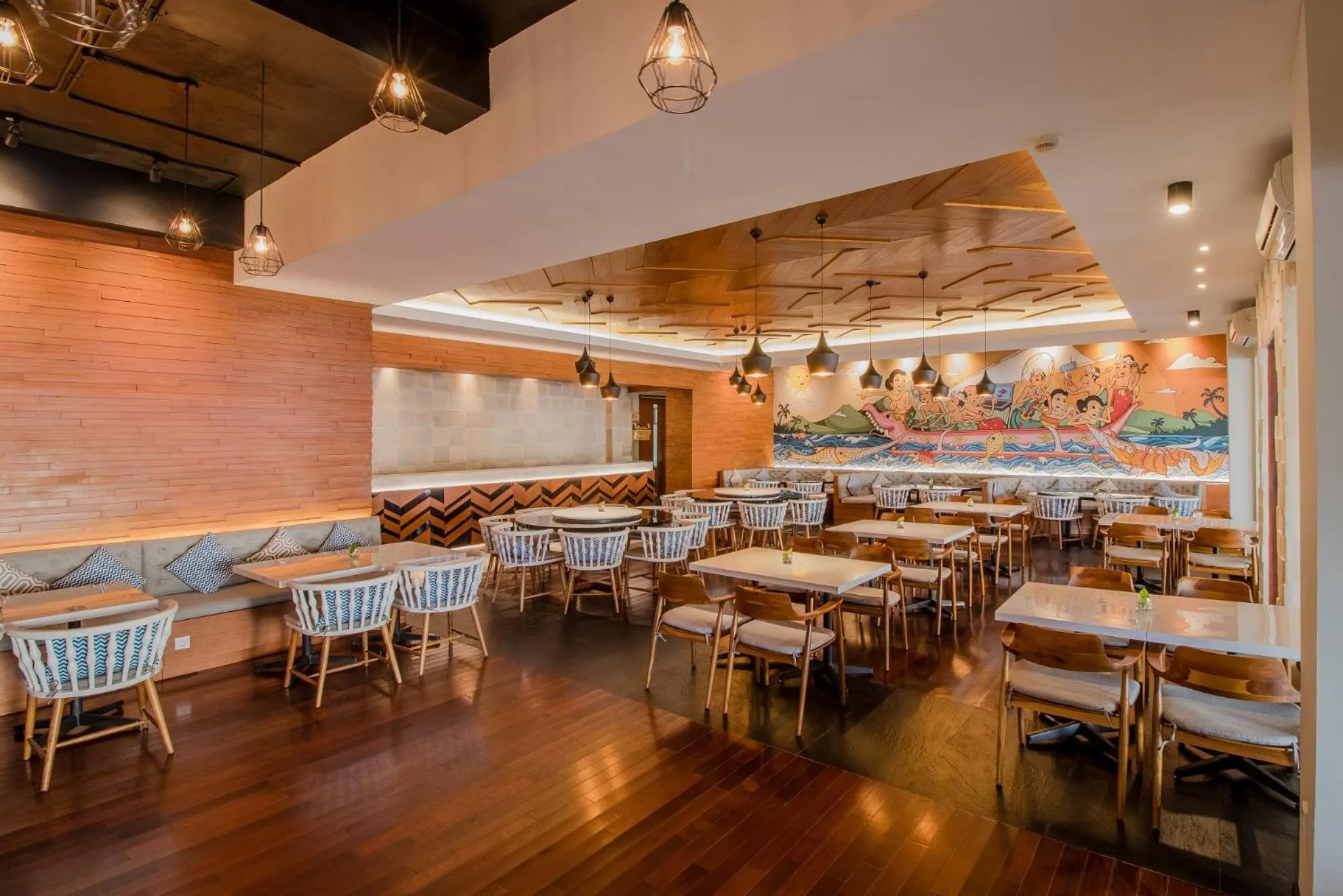 Restaurant/places to eat in Bali Rani Hotel