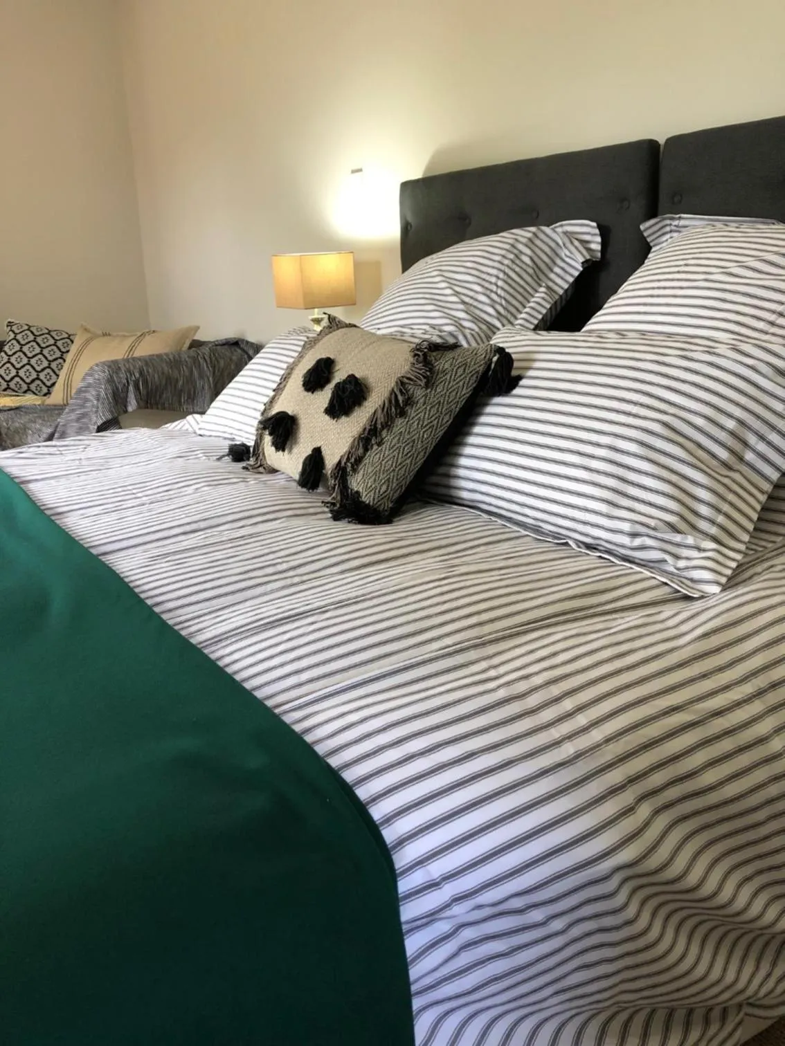 Bed in Cedar Park Bed & Breakfast