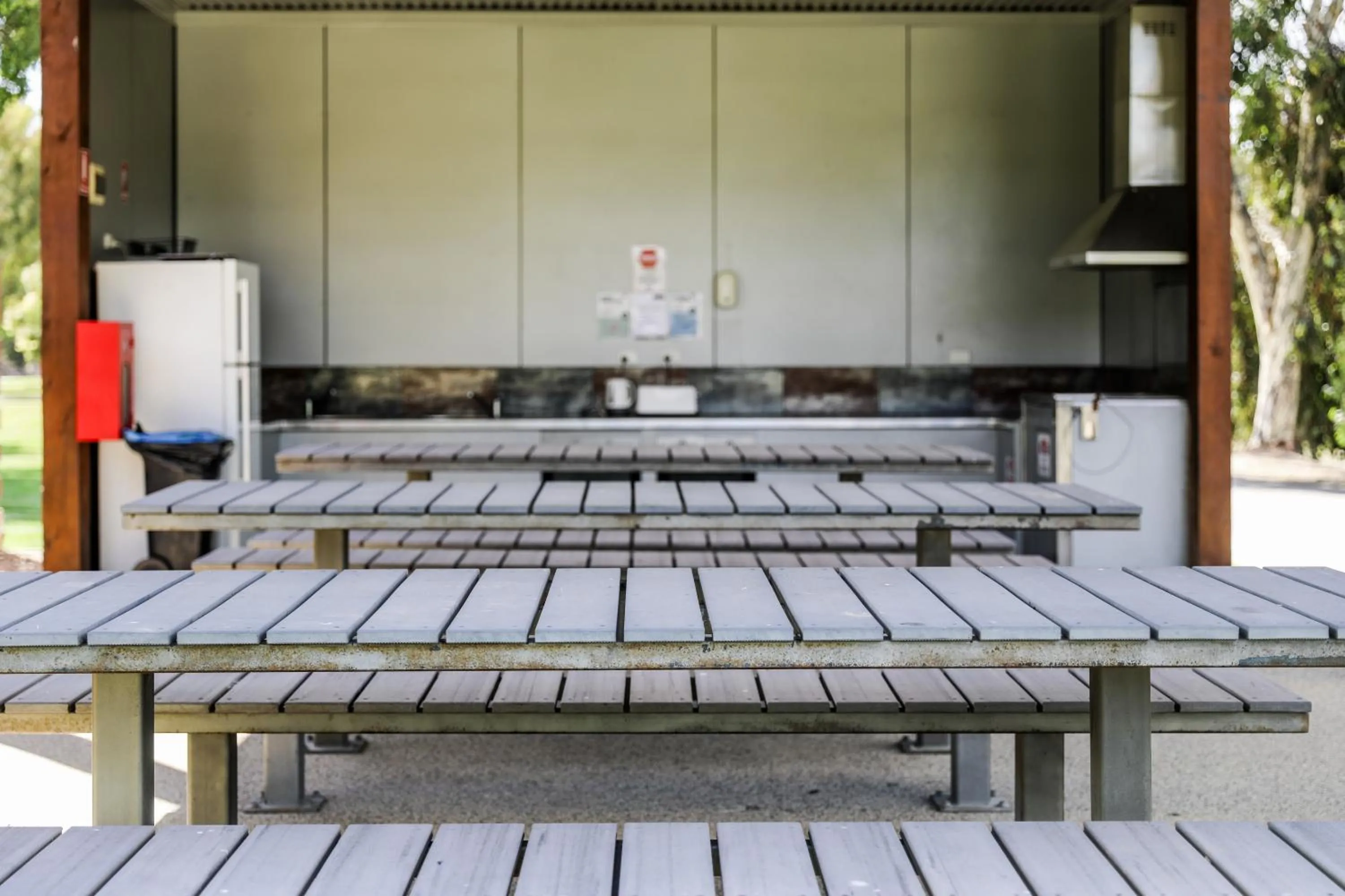 BBQ facilities in Discovery Parks - Moama Waters