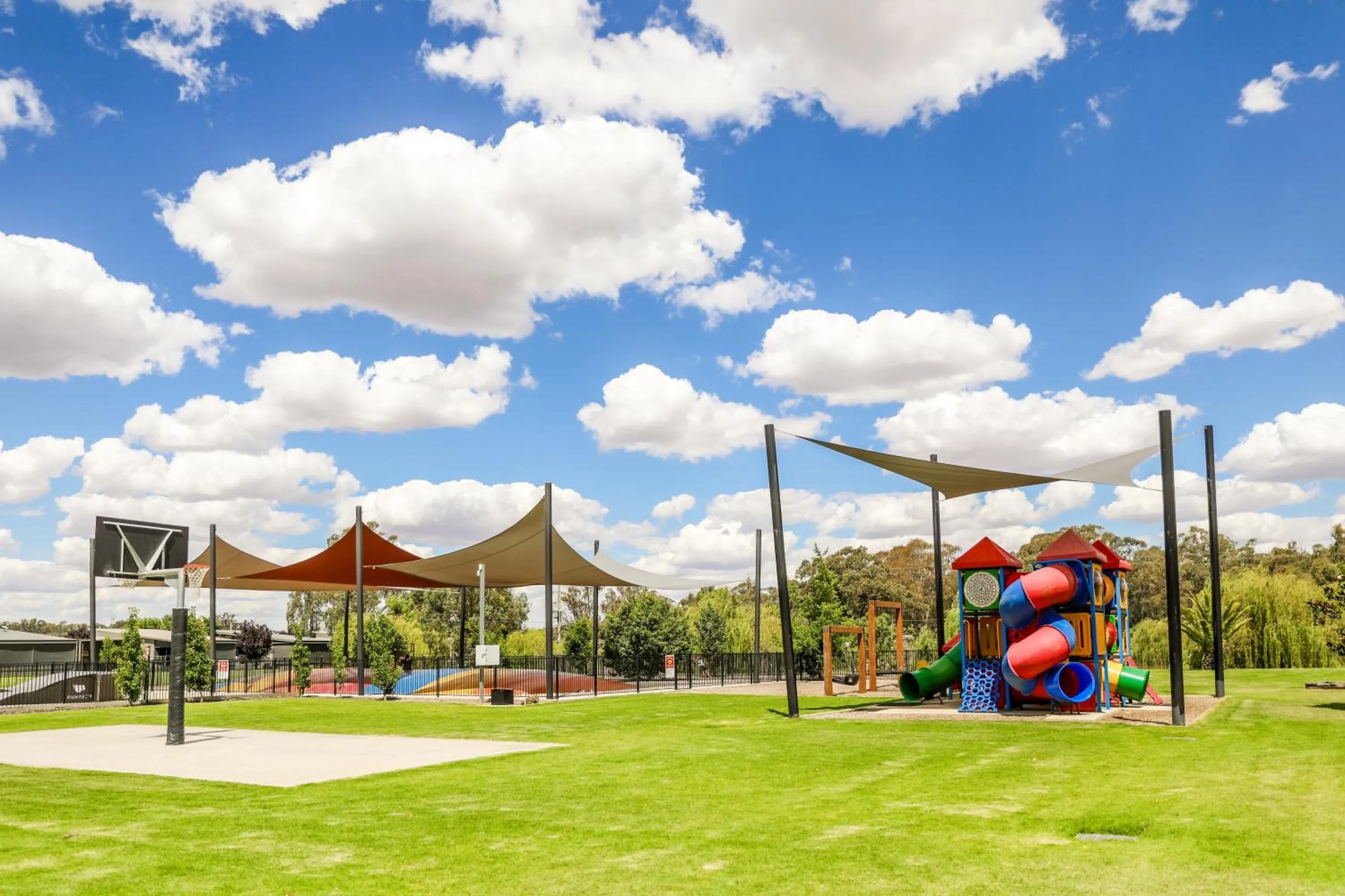 Children play ground in Discovery Parks - Moama Waters