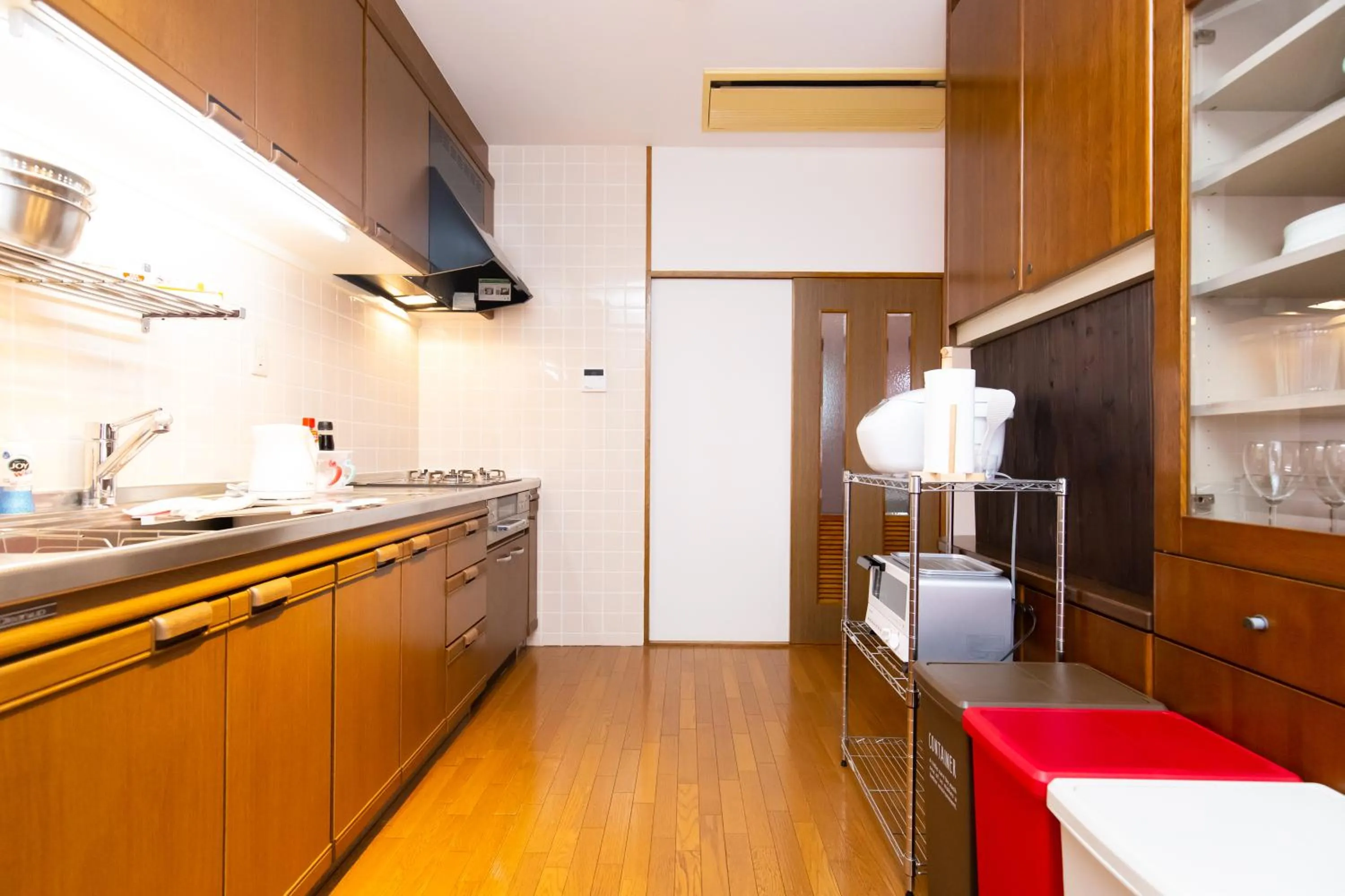 Kitchen or kitchenette in Crest Daikoku Owner's room -vacation rental-