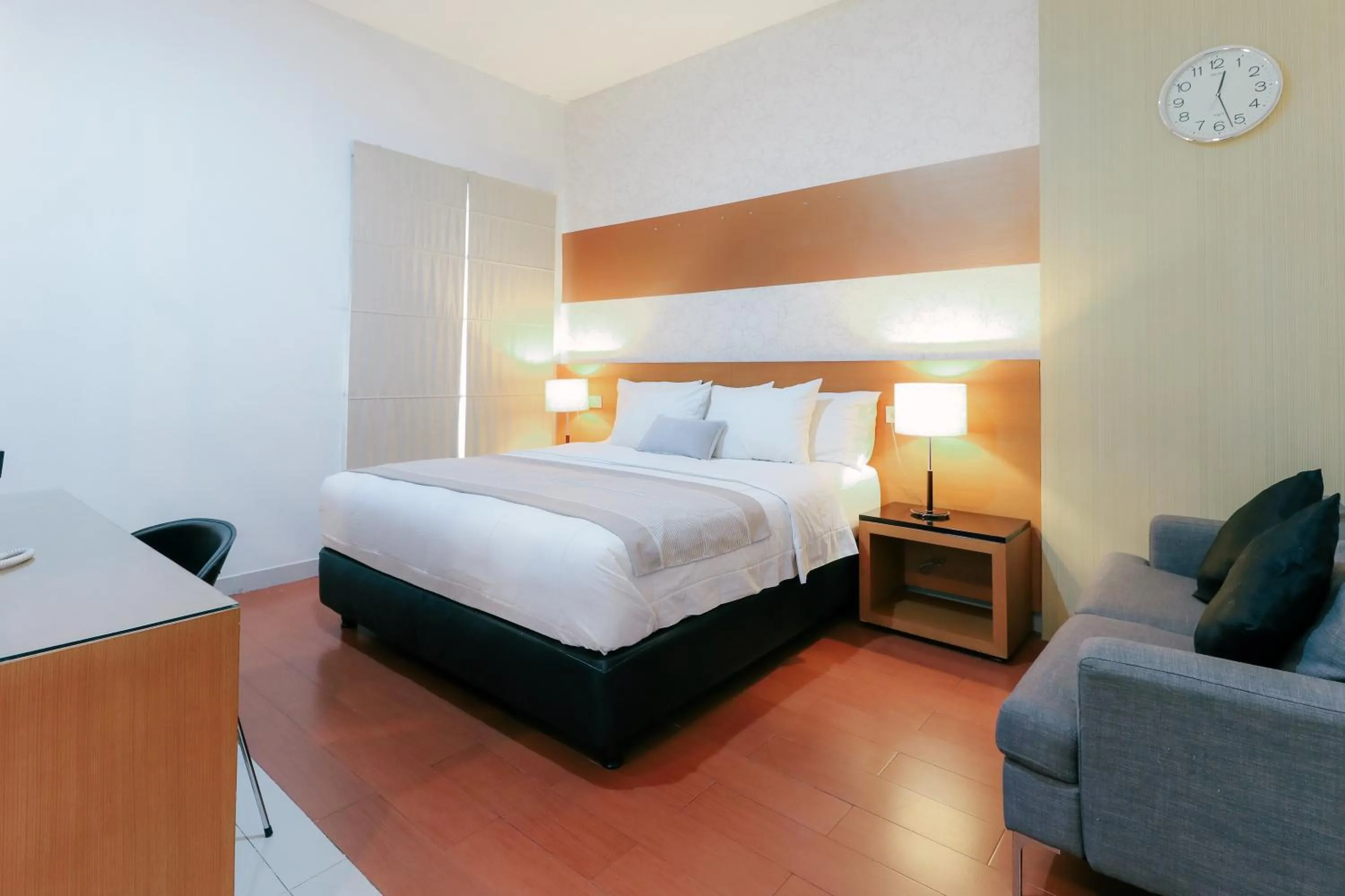 Photo of the whole room, Bed in HOME Guesthouse