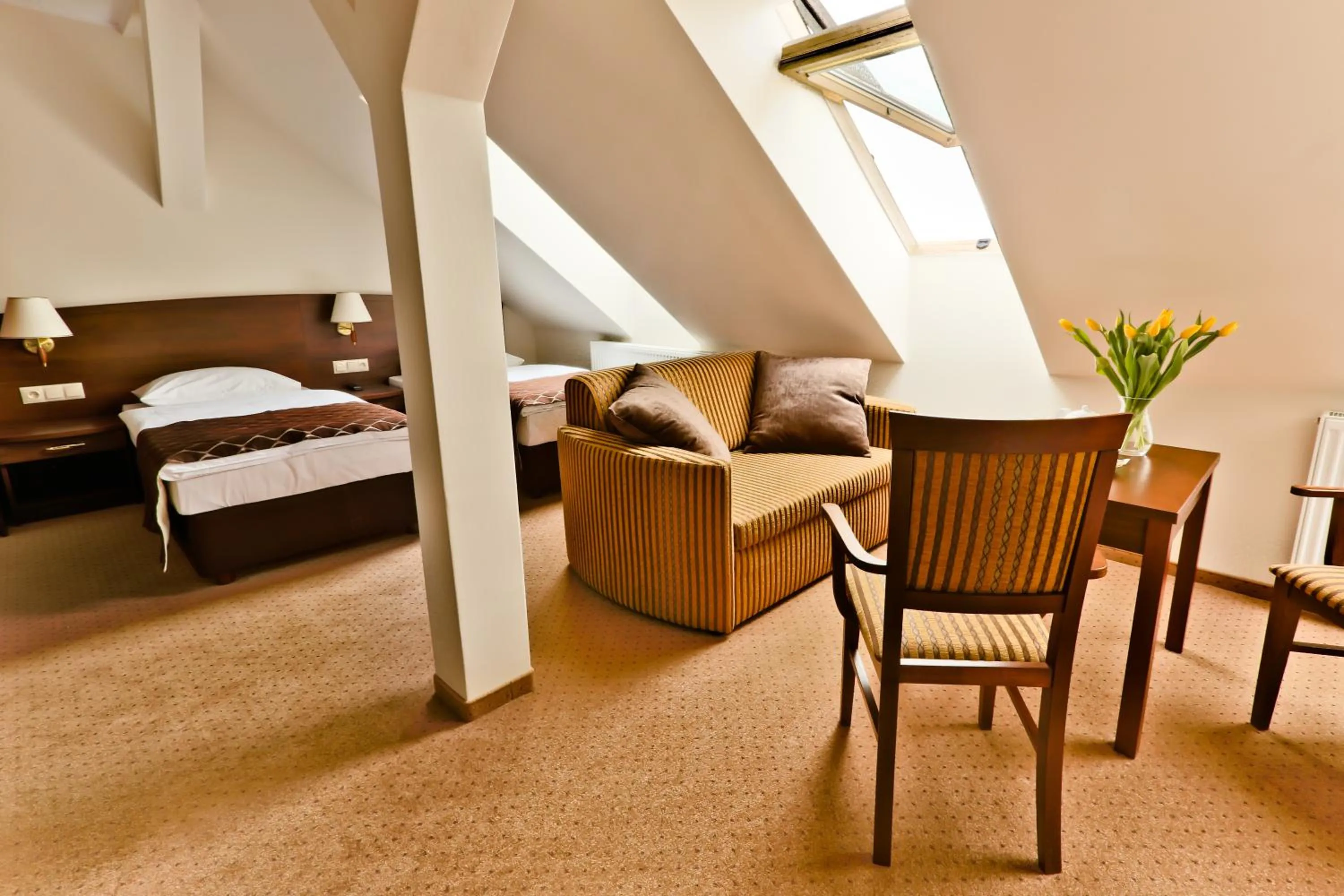 Photo of the whole room, Bed in Hotel Korel