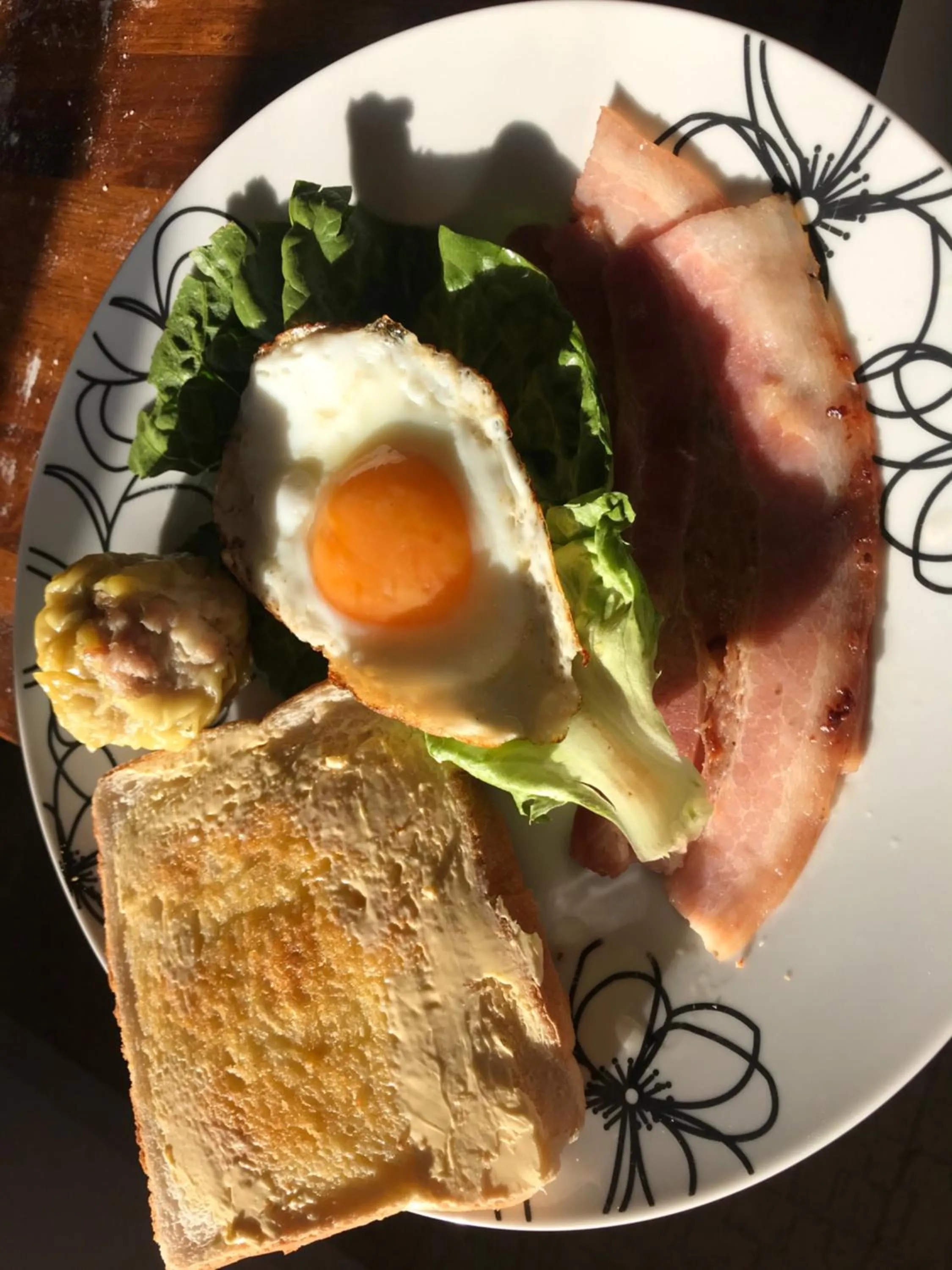 Continental breakfast in XYL Holiday Inn