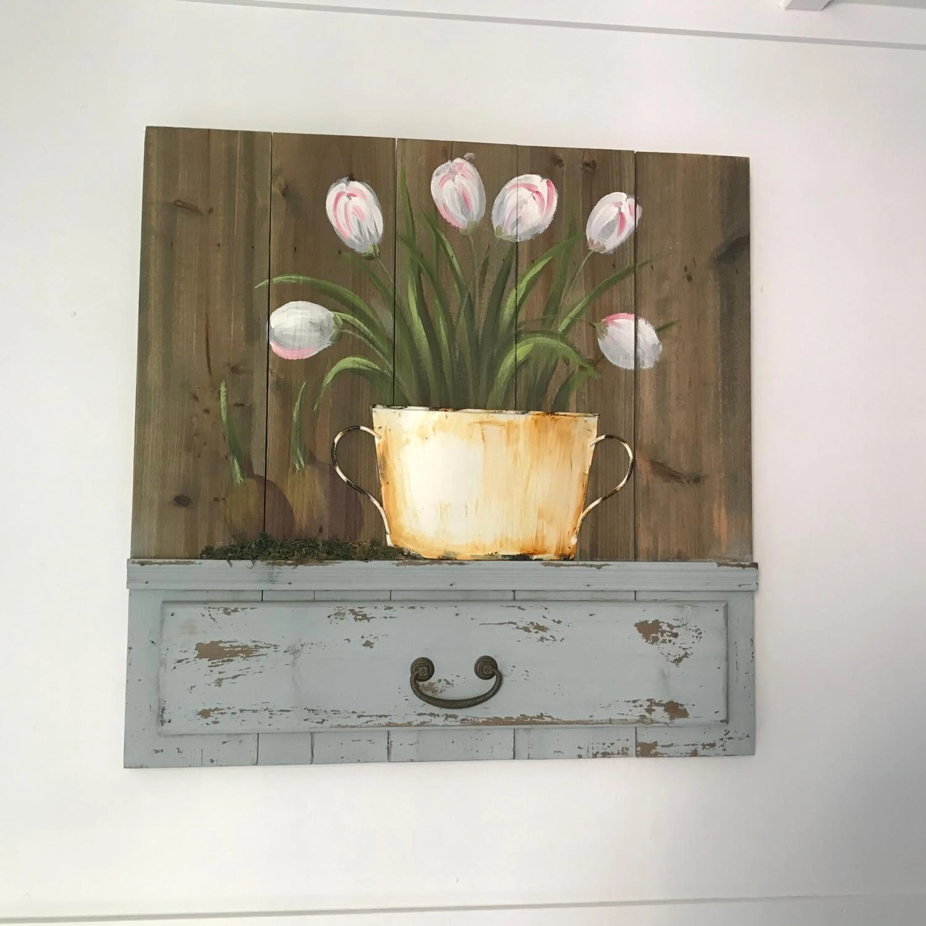 Decorative detail in XYL Holiday Inn