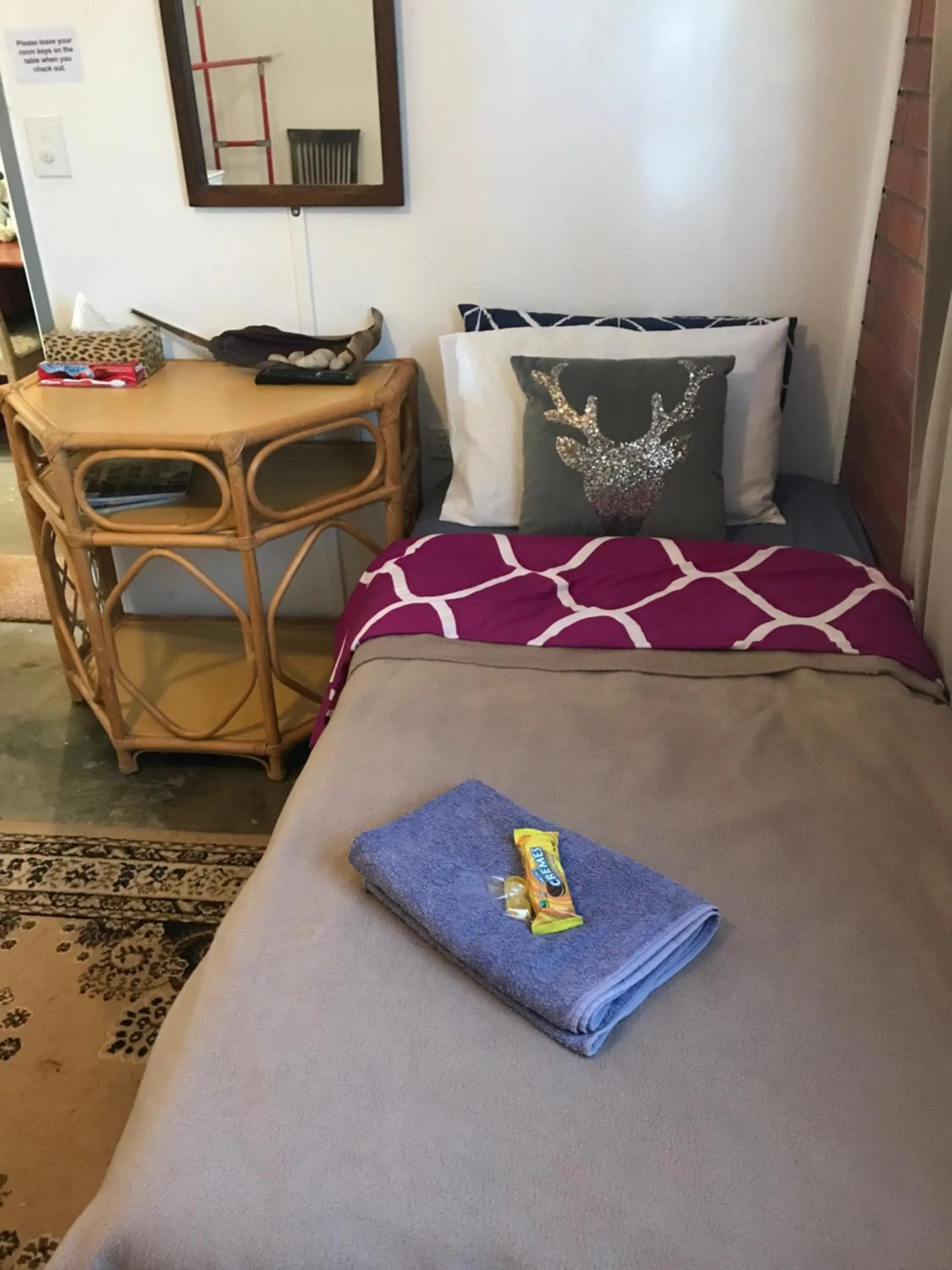 Bed in XYL Holiday Inn