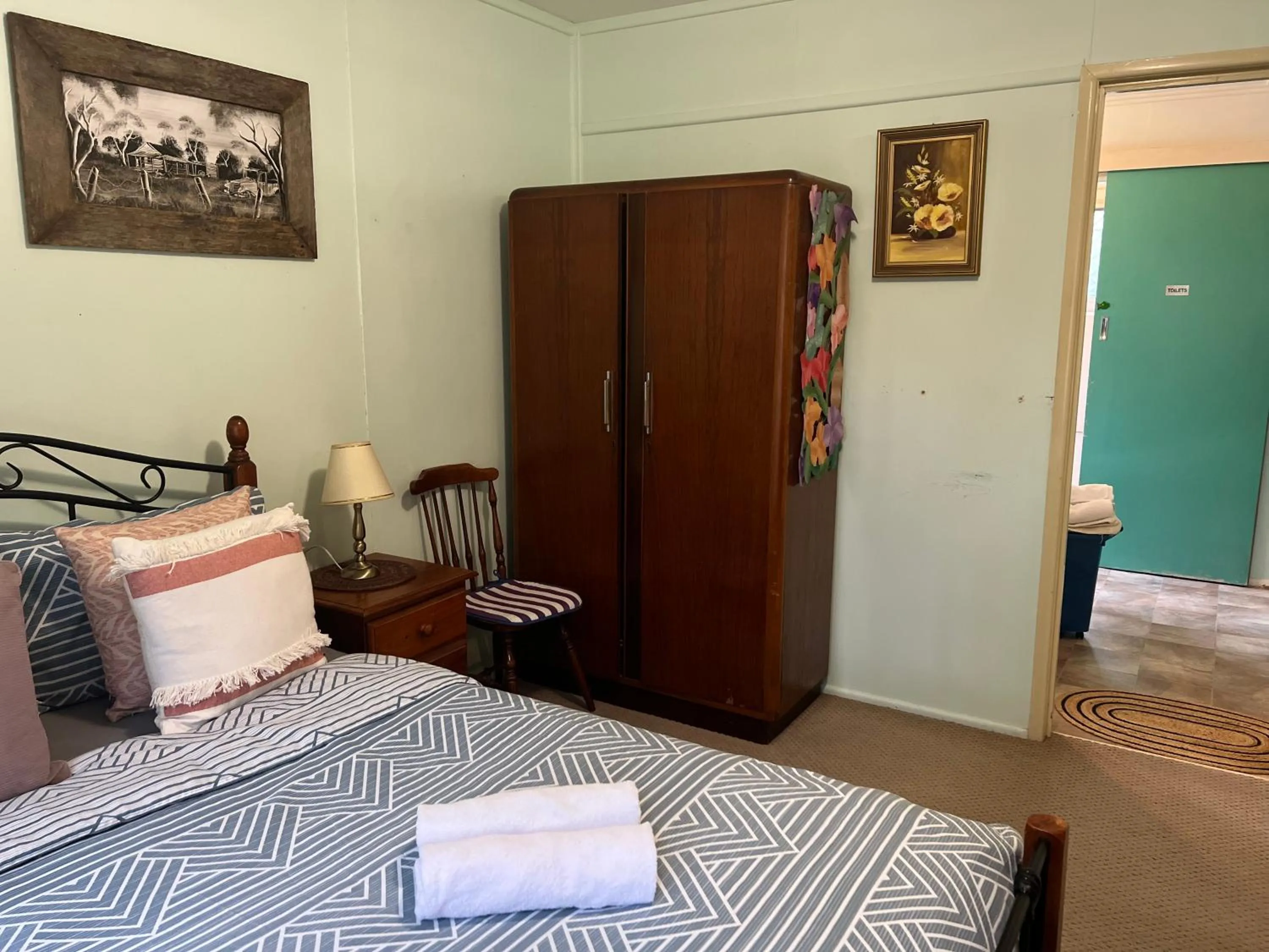 Bedroom, Bed in XYL Holiday Inn