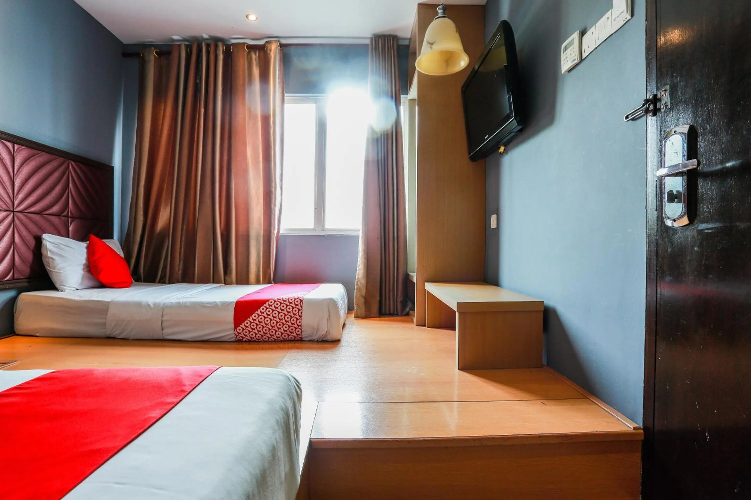 Bedroom, Bed in Hotel O Smc I-city