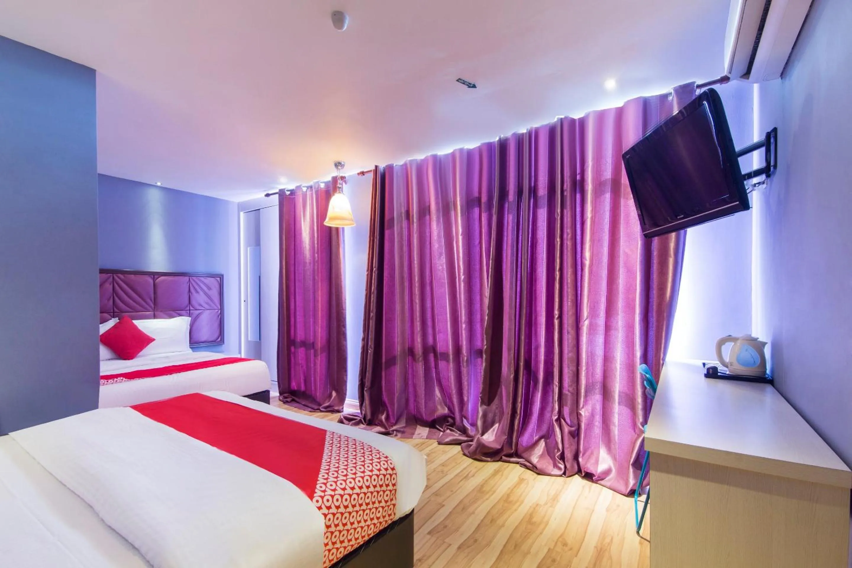 Bedroom, Bed in Hotel O Smc I-city