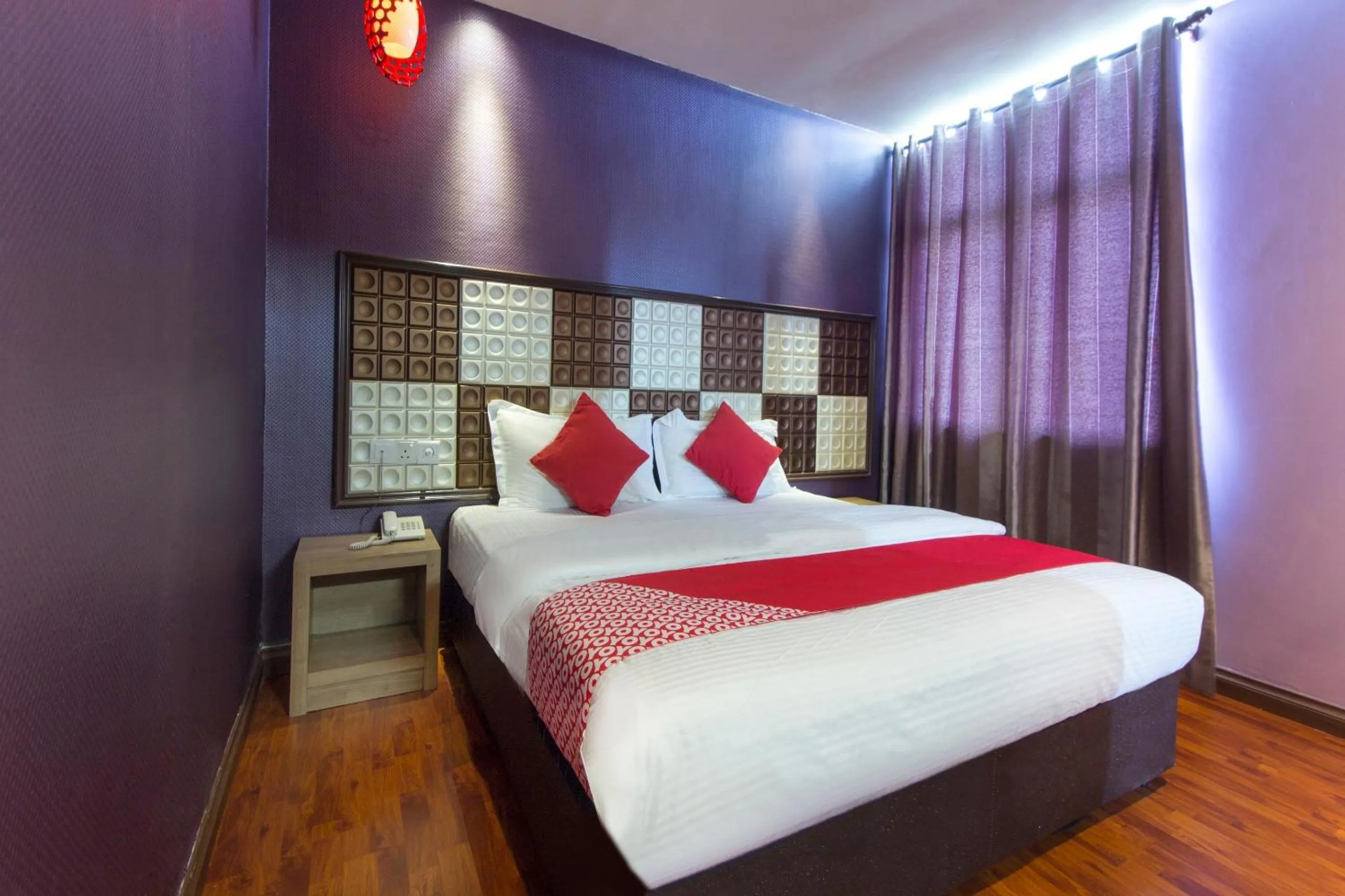 Bedroom, Bed in Hotel O Smc I-city