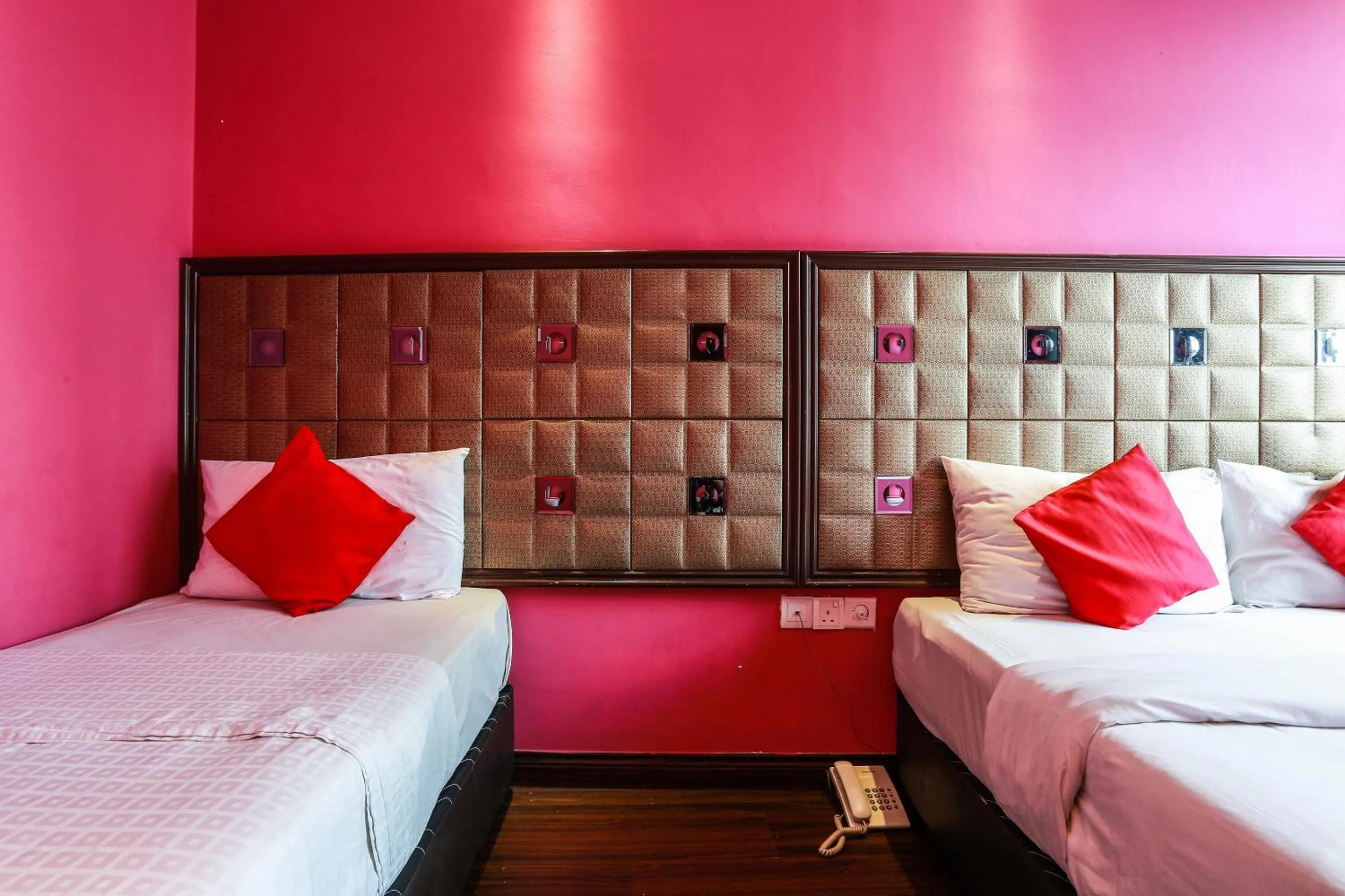 Bedroom, Bed in Hotel O Smc I-city