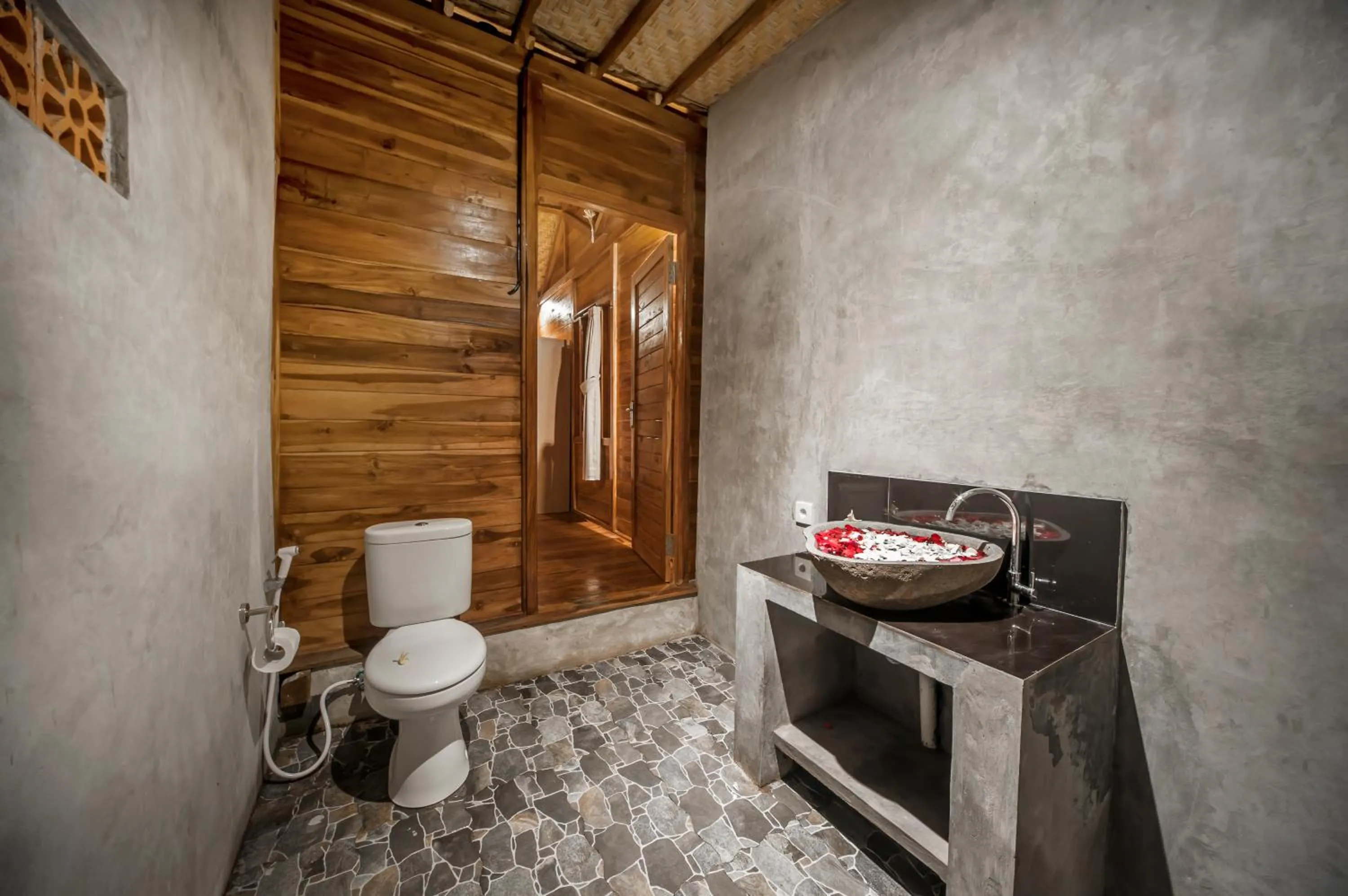 Shower in The Lebak Canggu