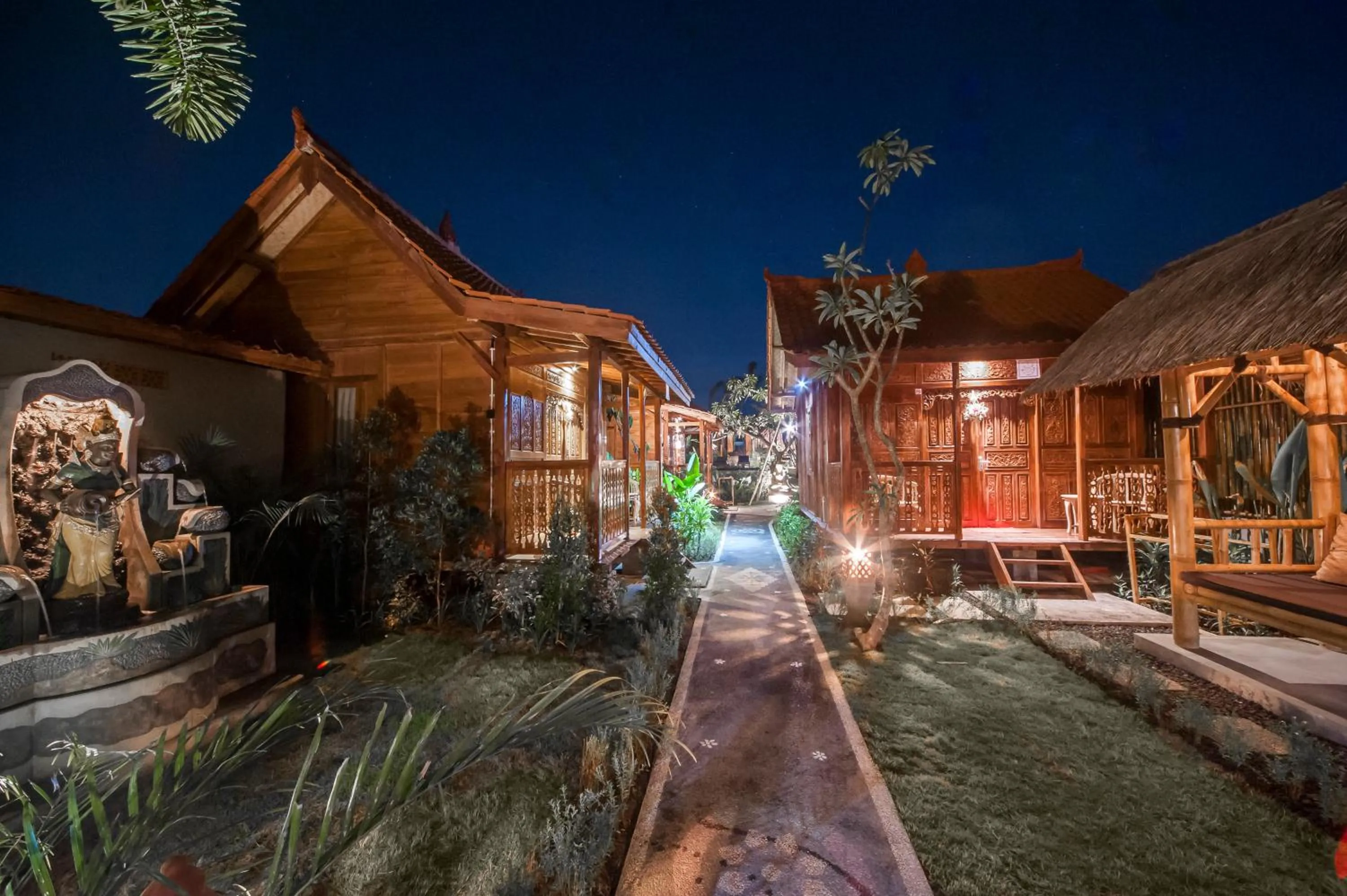 Night in The Lebak Canggu