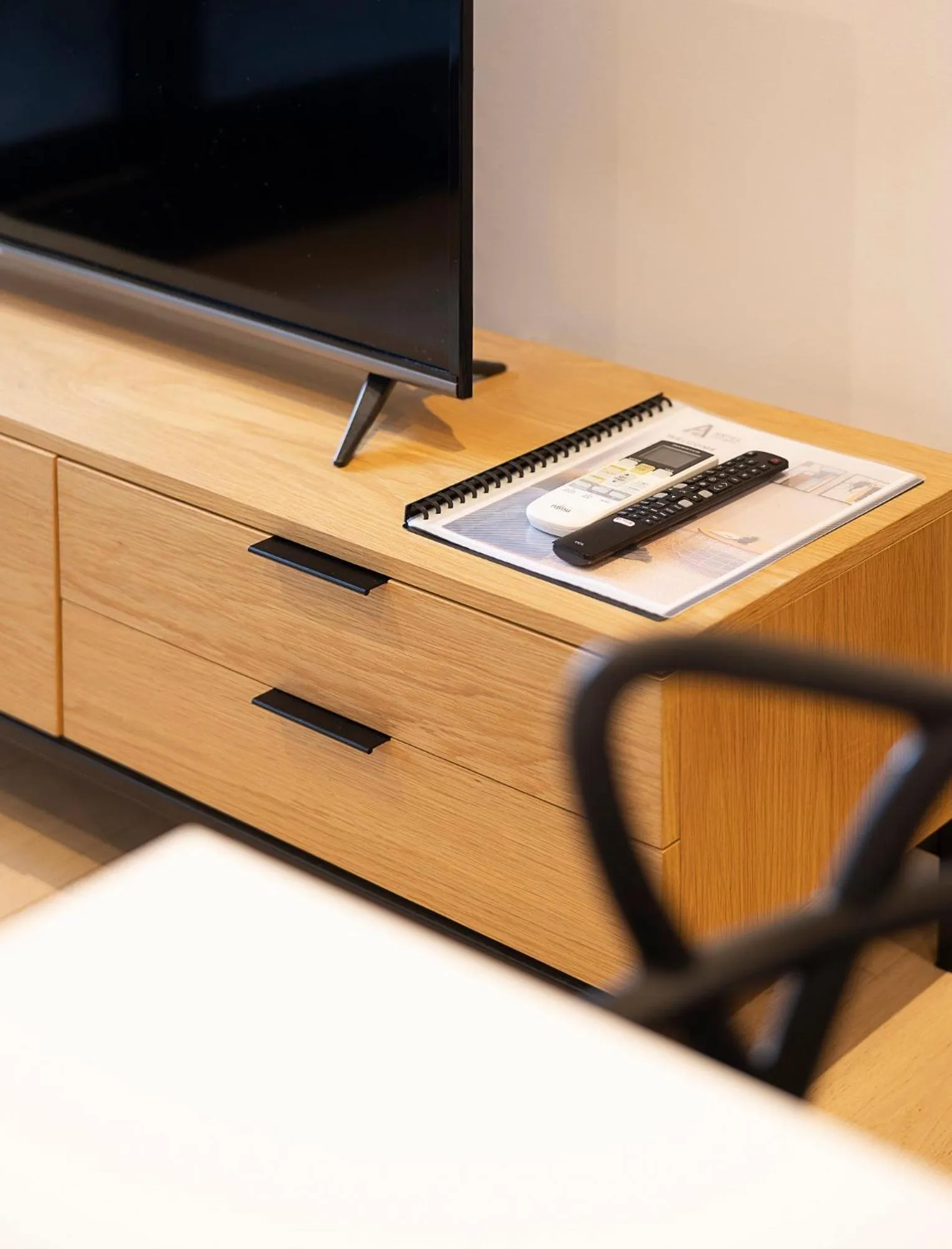 TV and multimedia in Artel Apartments Brunswick