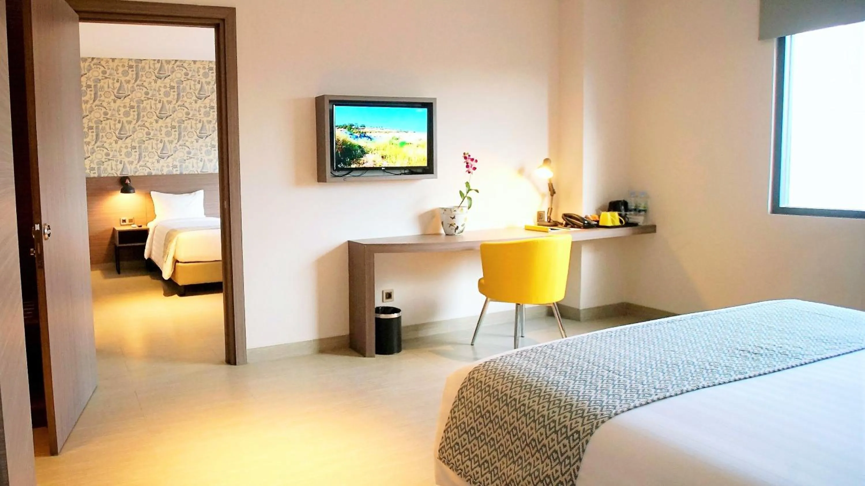 Bedroom, Bed in BW inn Belitung