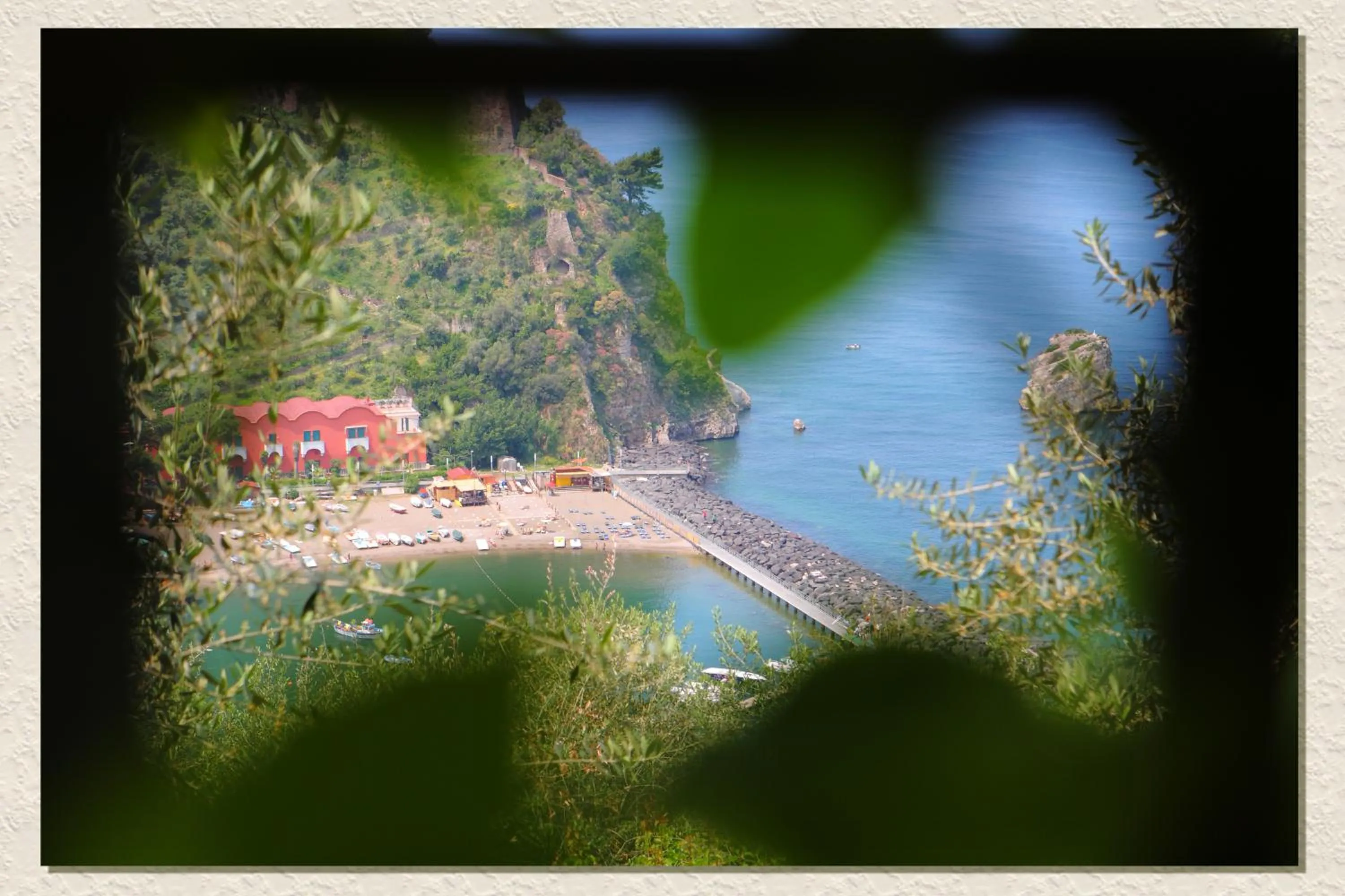 Day in Villa Ketty Resort