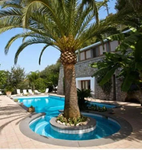 Day in Villa Ketty Resort