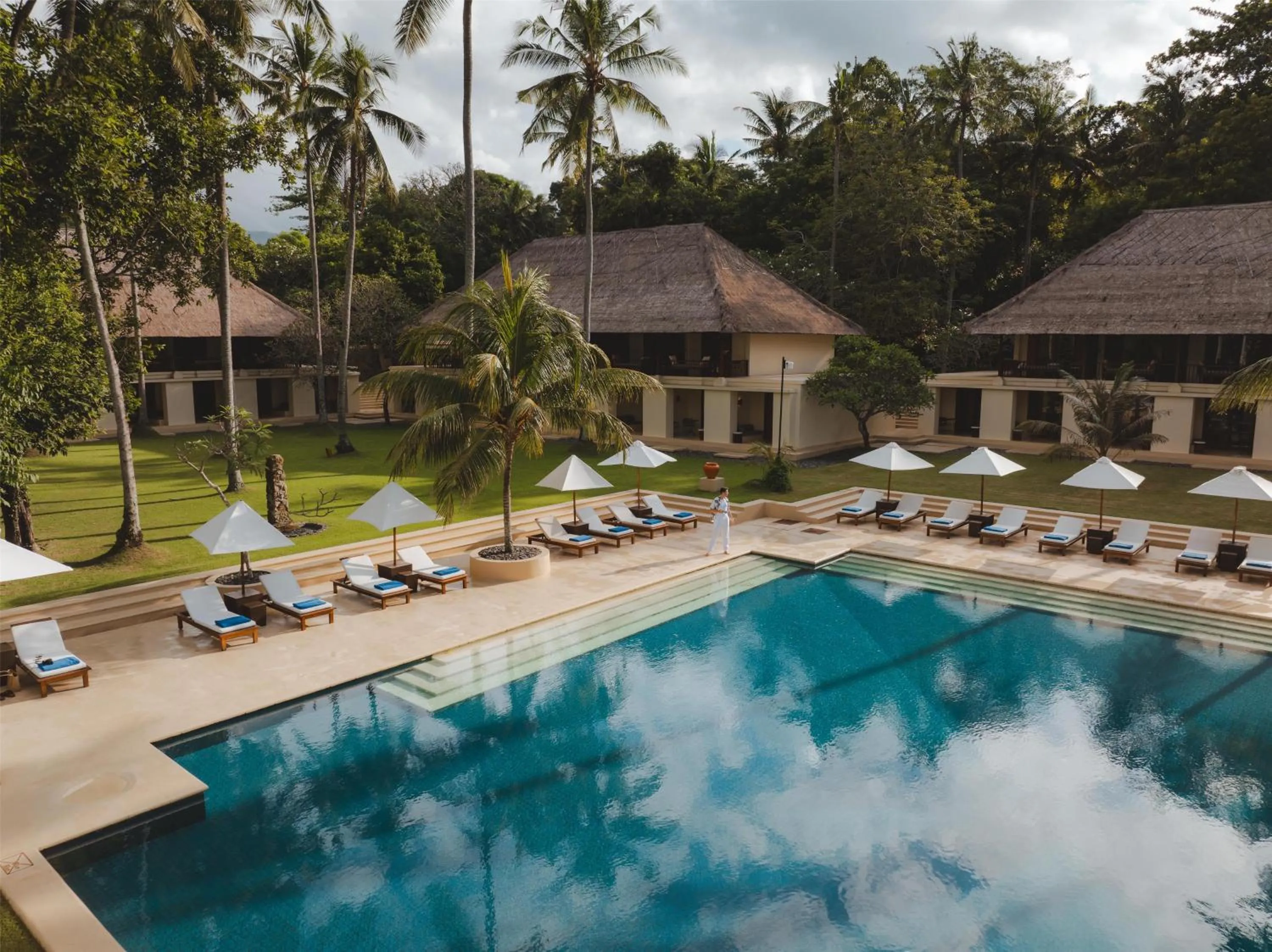 Swimming pool in Alila Manggis