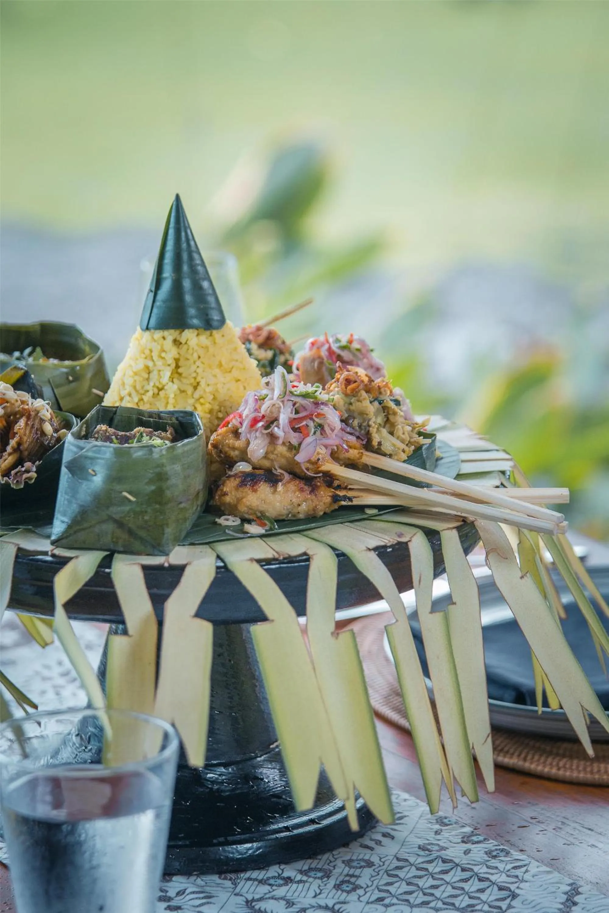 Restaurant/places to eat in Alila Manggis