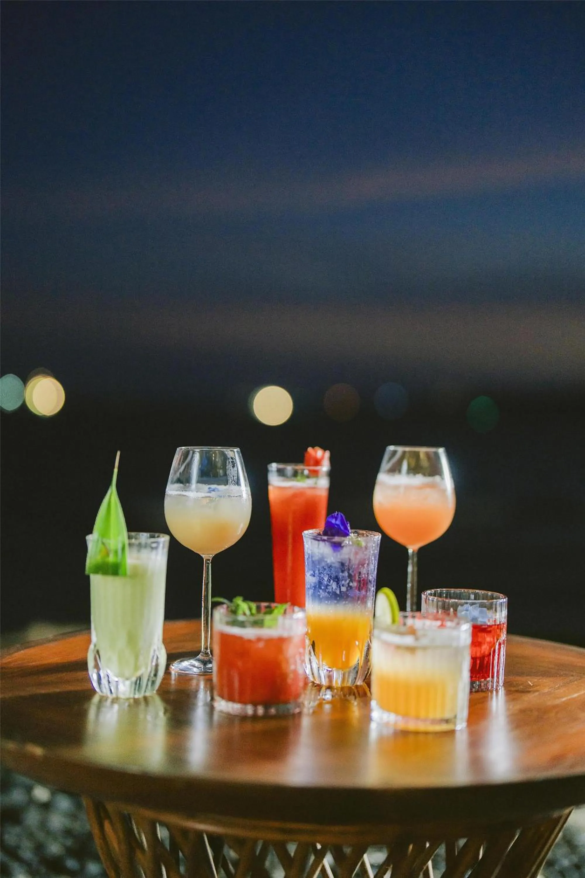 Restaurant/places to eat in Alila Manggis