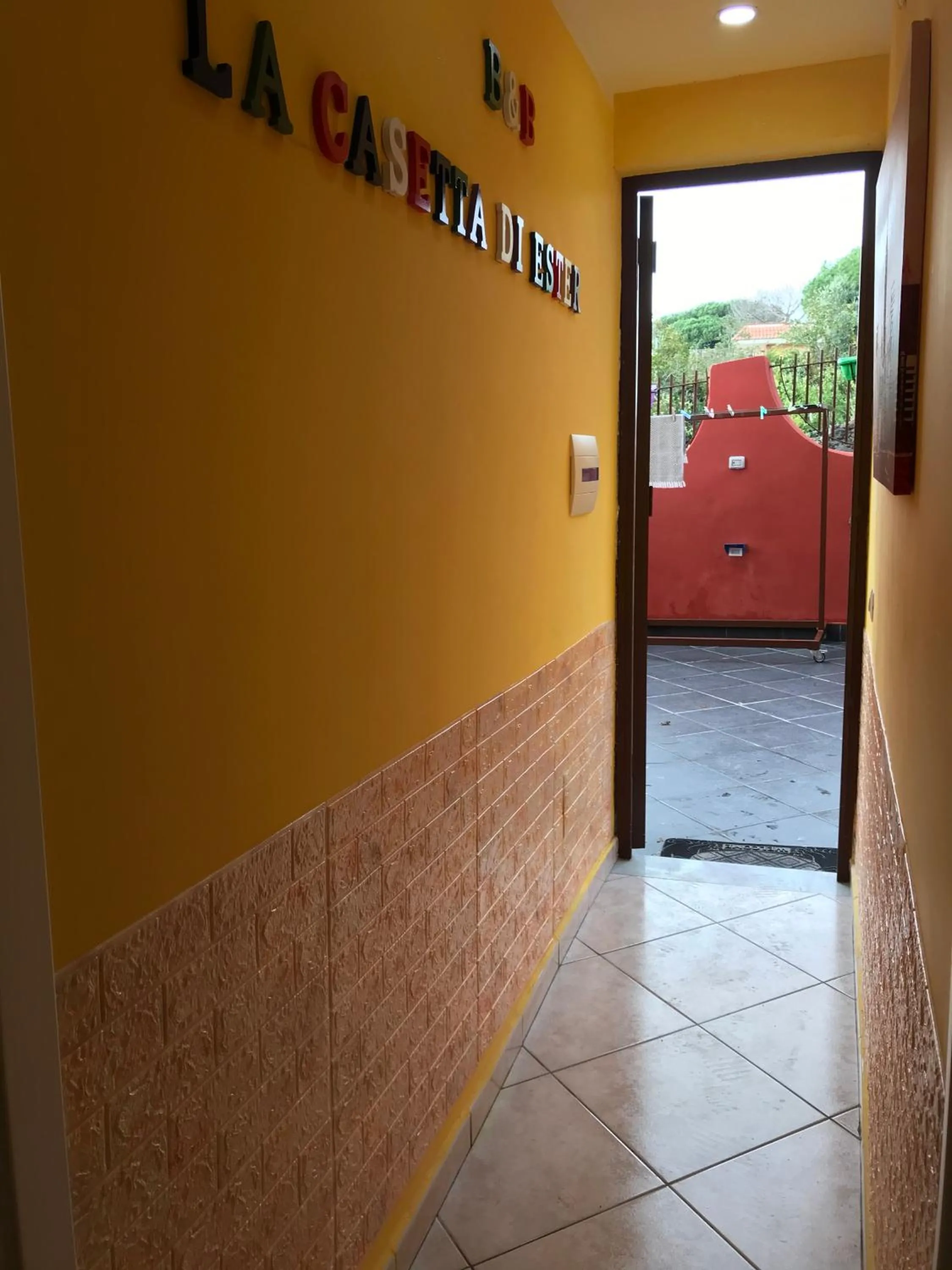 Facade/entrance in La casetta di Ester