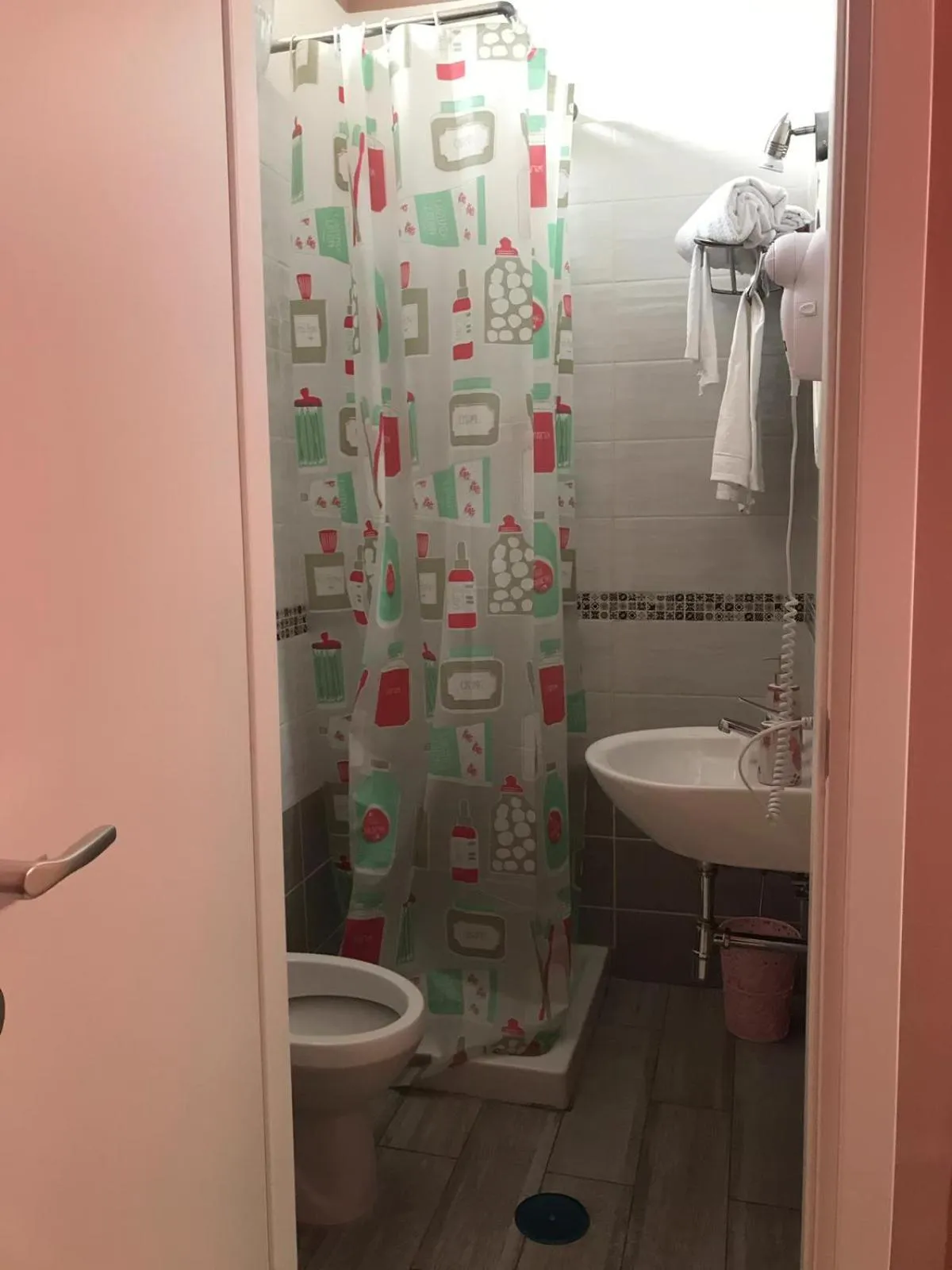 Shower in La casetta di Ester