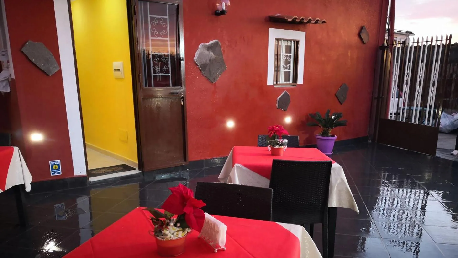 Property building in La casetta di Ester