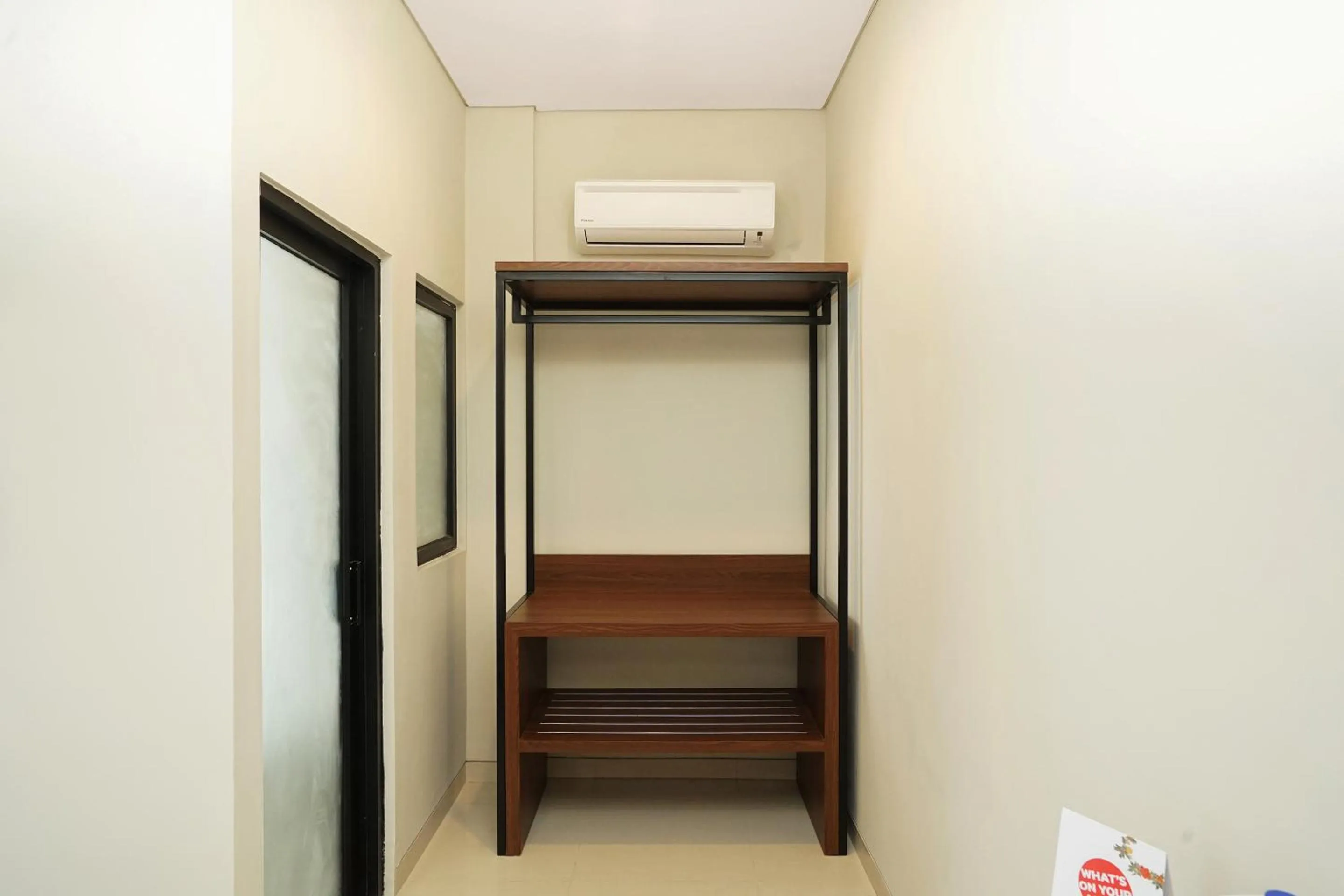 Bedroom in Super OYO Capital O 449 The Colins