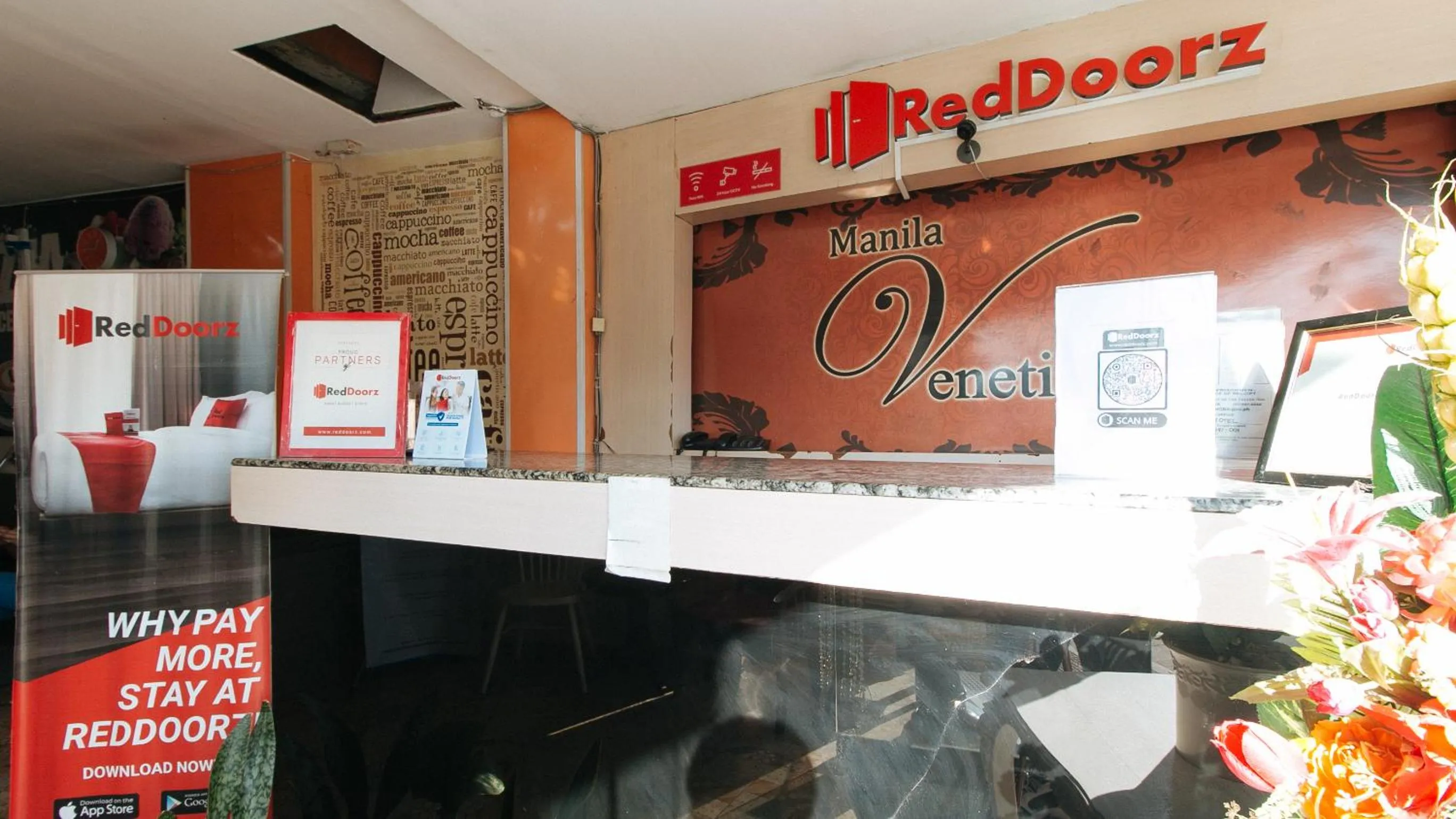 Lobby or reception in RedDoorz at Manila Venetian Hotel