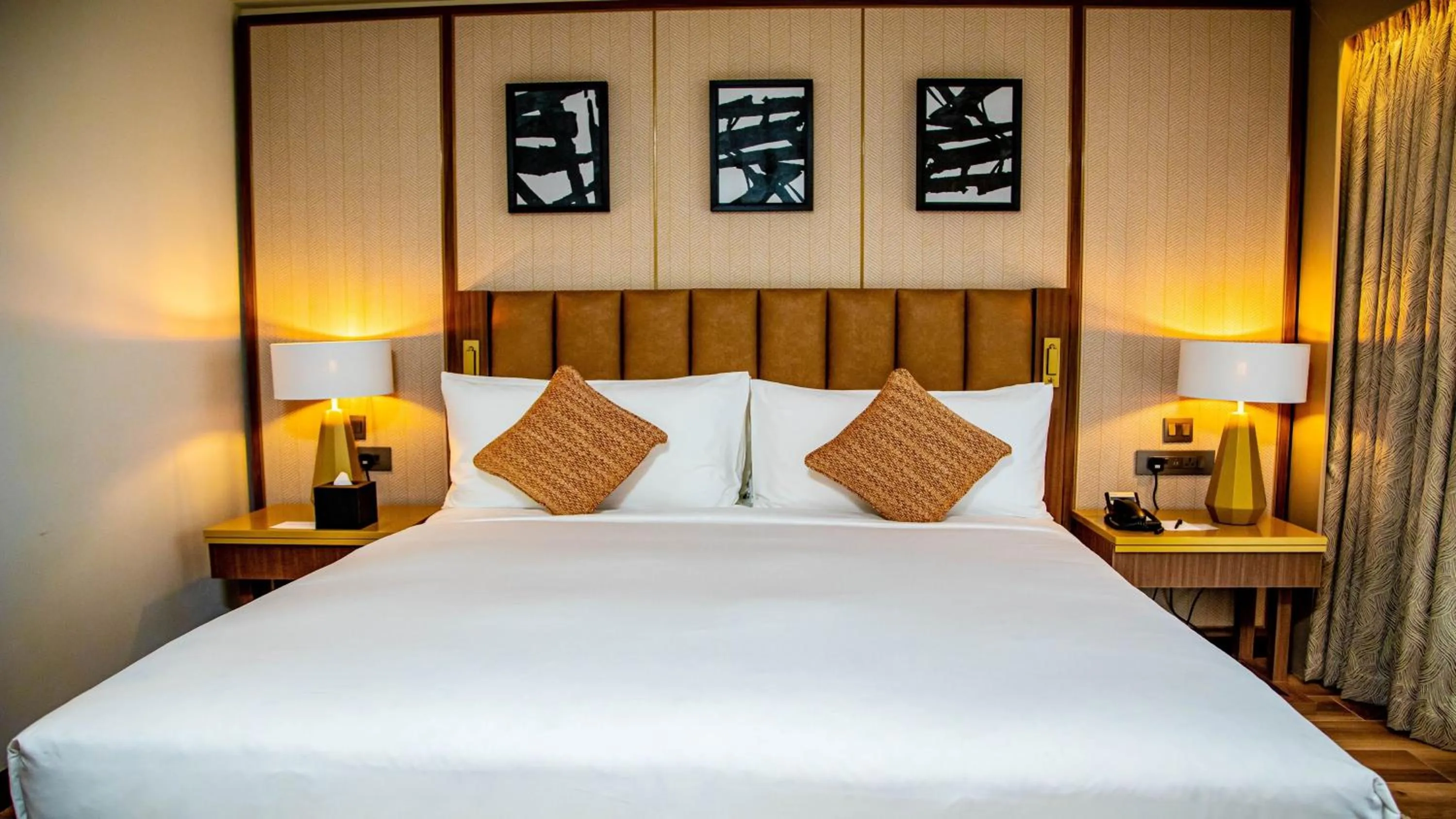 Photo of the whole room, Bed in InterContinental Lusaka by IHG