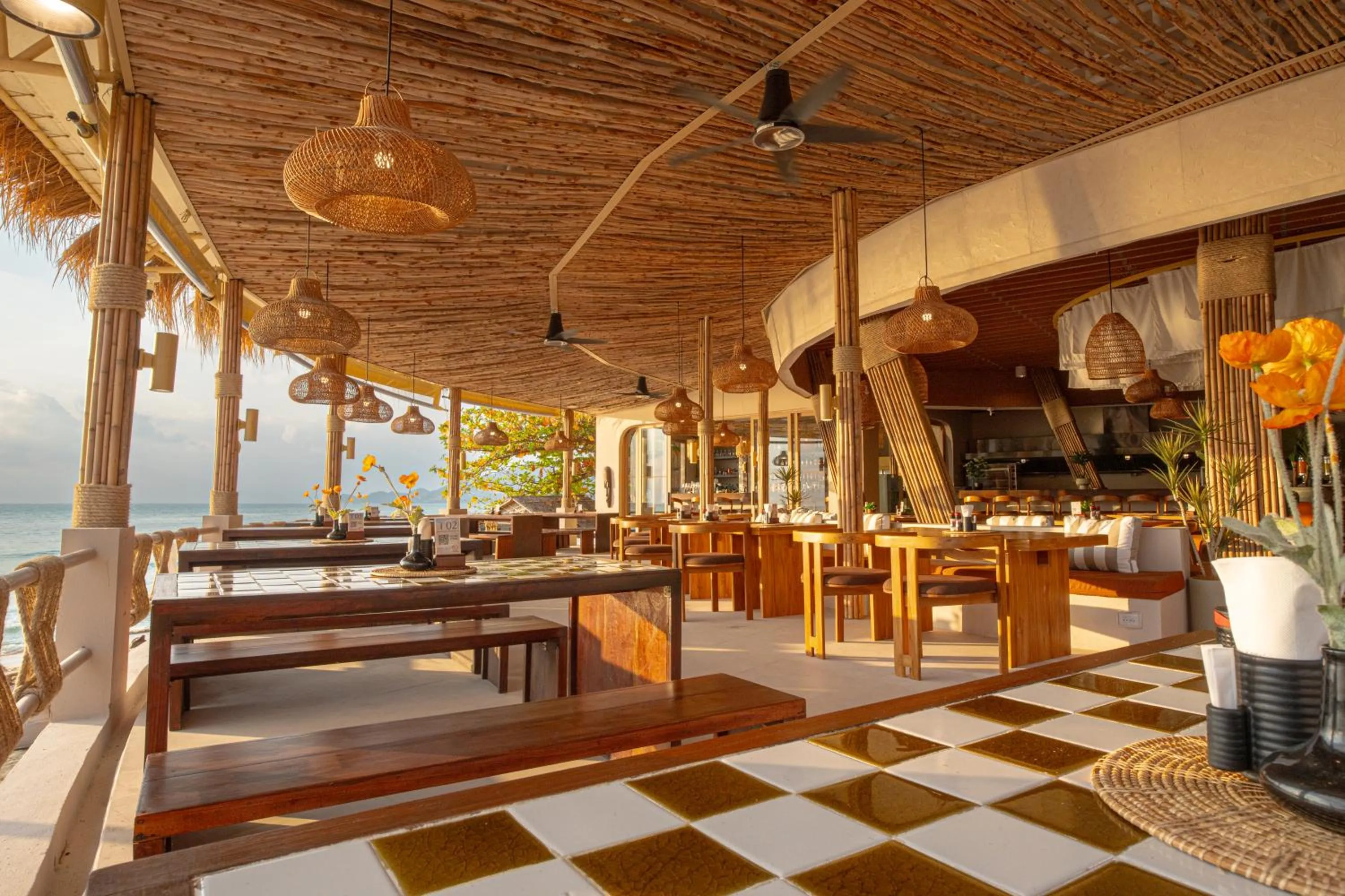 Breakfast in Al's Resort