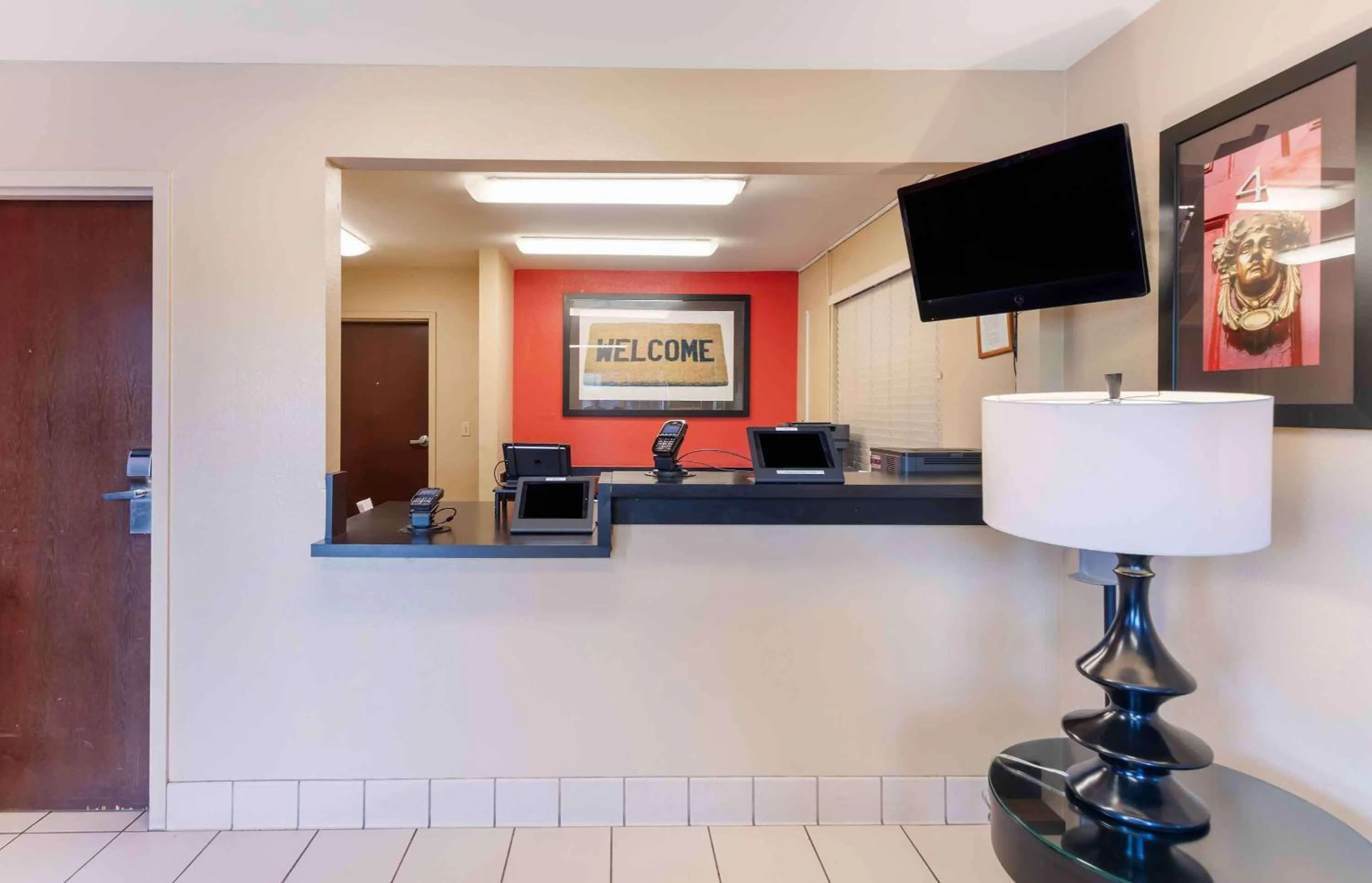 Lobby or reception in Extended Stay America Suites - Fresno - North