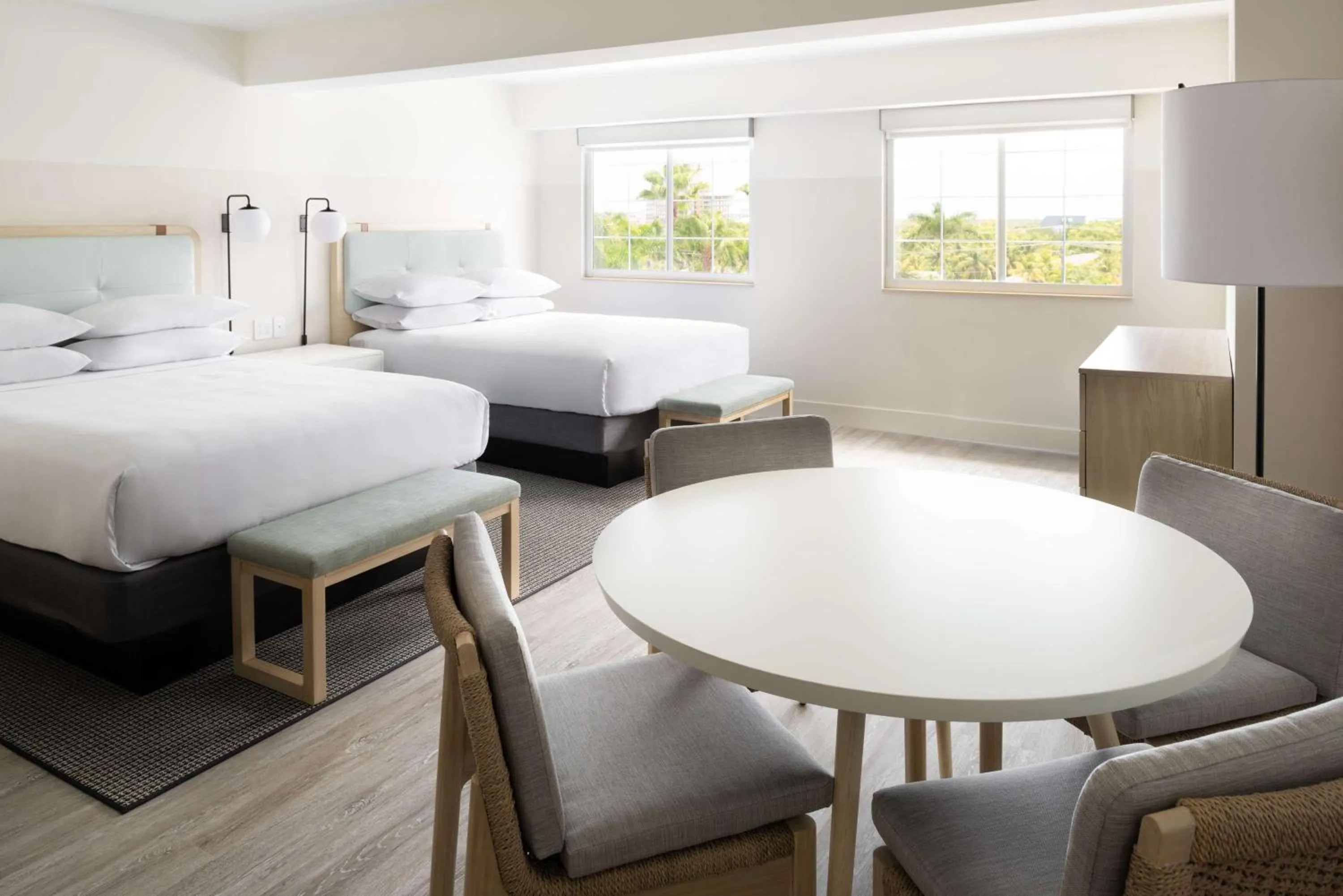 Bed in Hampton by Hilton Grand Cayman Seven Mile Beach