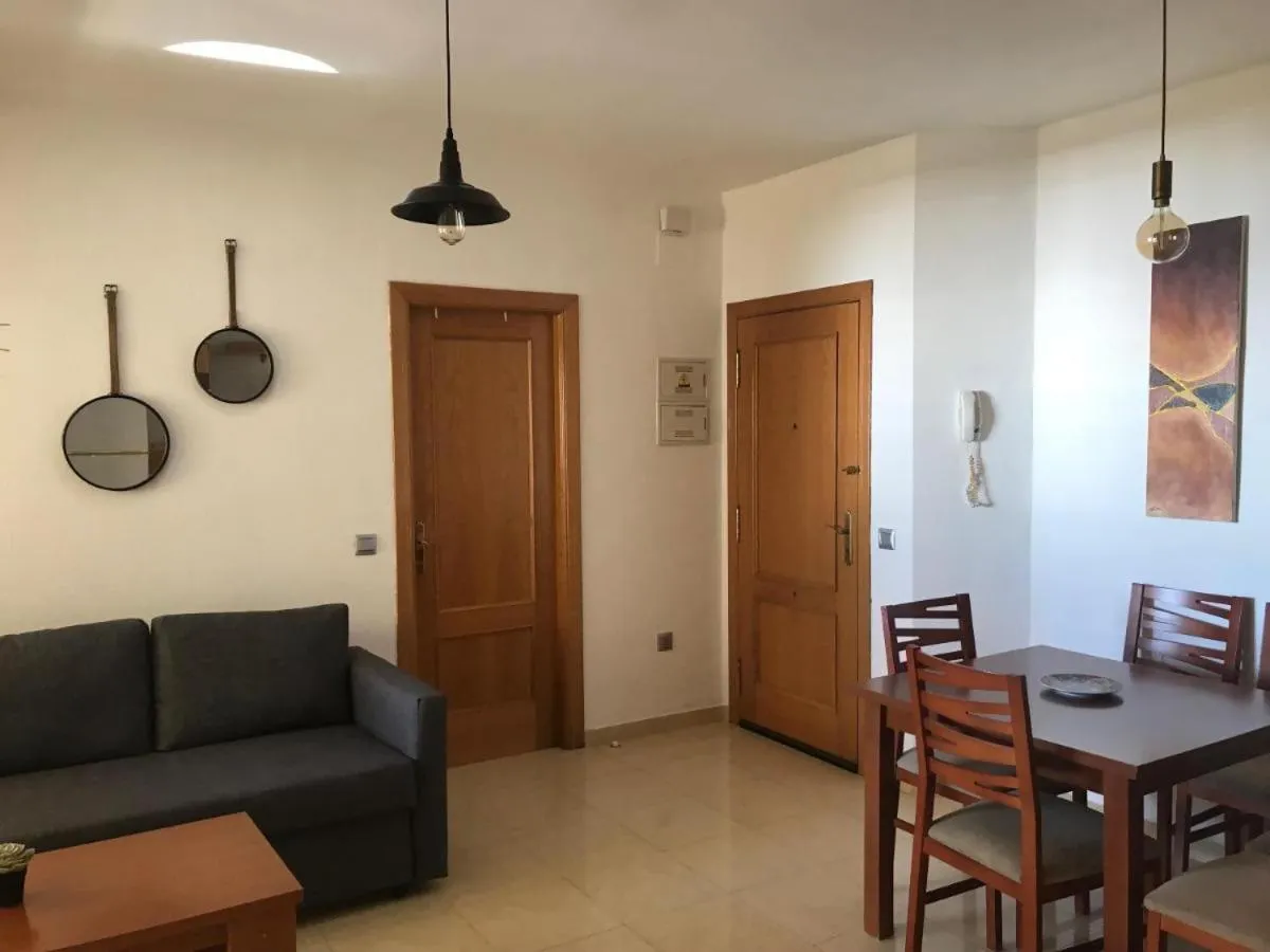 Espectacular residencial en 1a linea con piscina