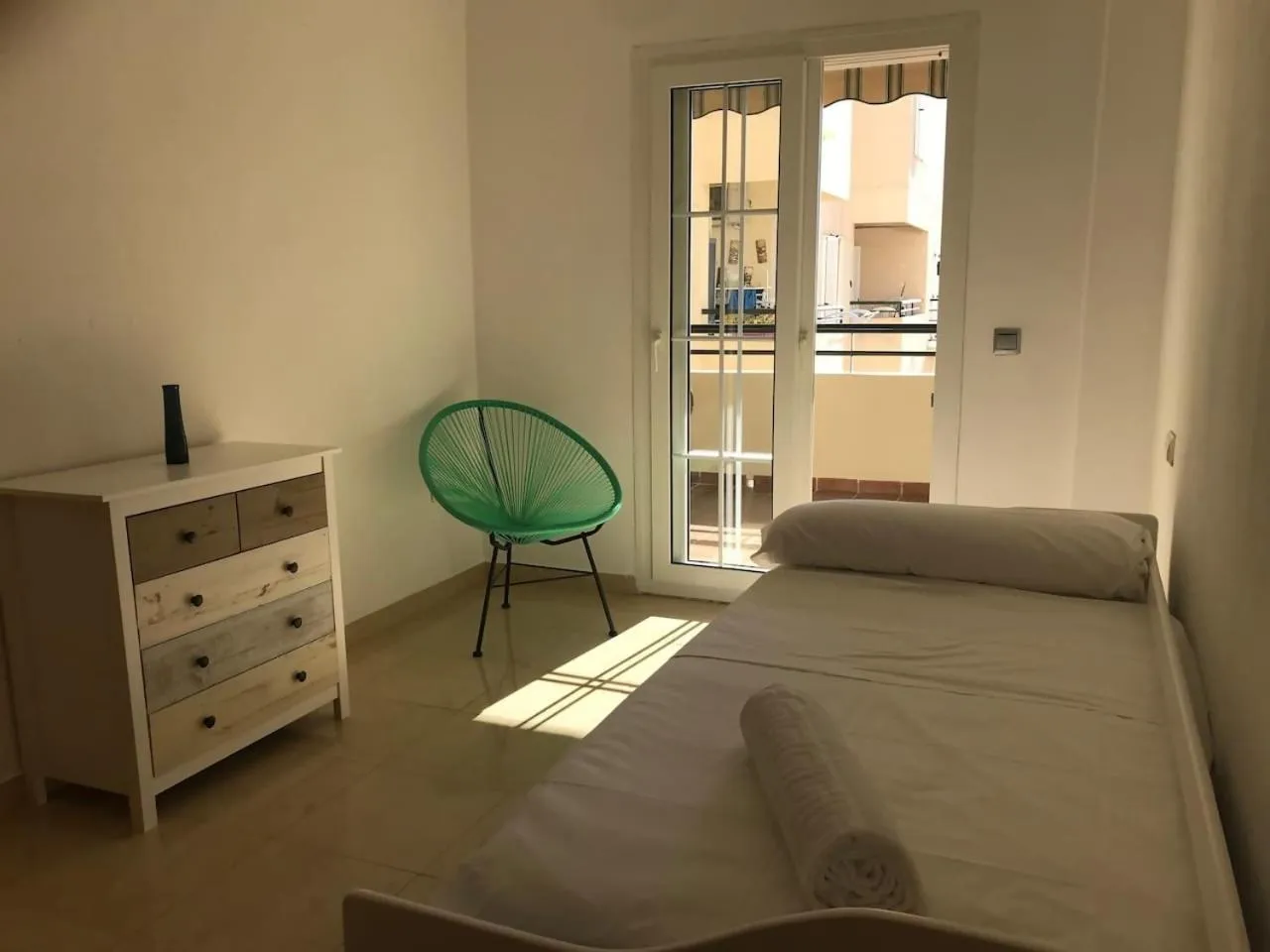 Bed in Espectacular residencial en 1a linea con piscina