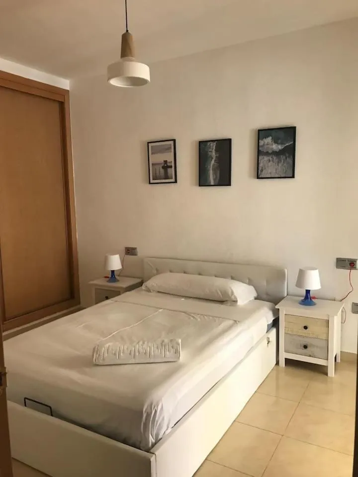 Bed in Espectacular residencial en 1a linea con piscina